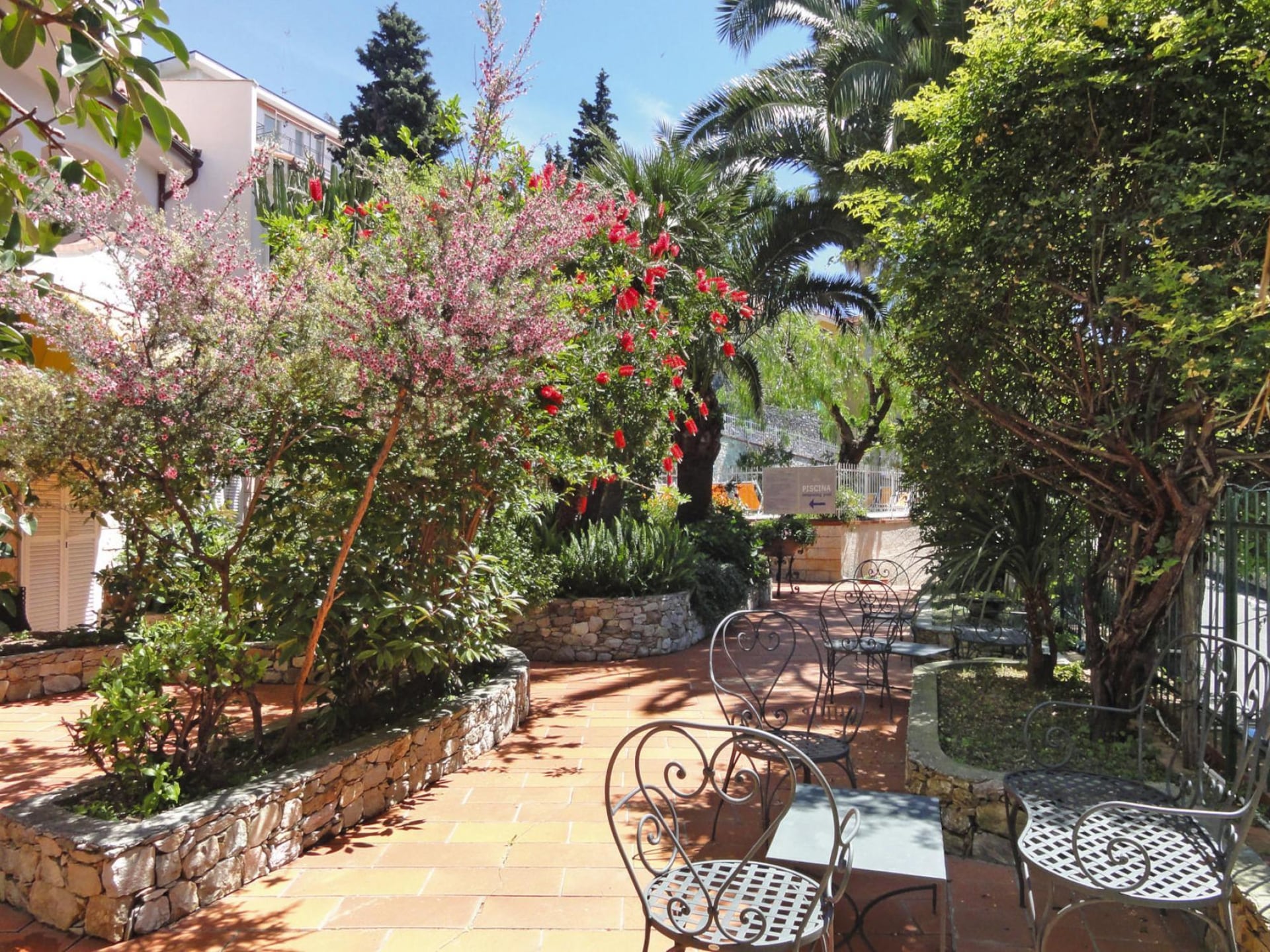 Op 900 m van zee: Zonnig appartement in Pietra Ligure · 5 pers. - foto 4