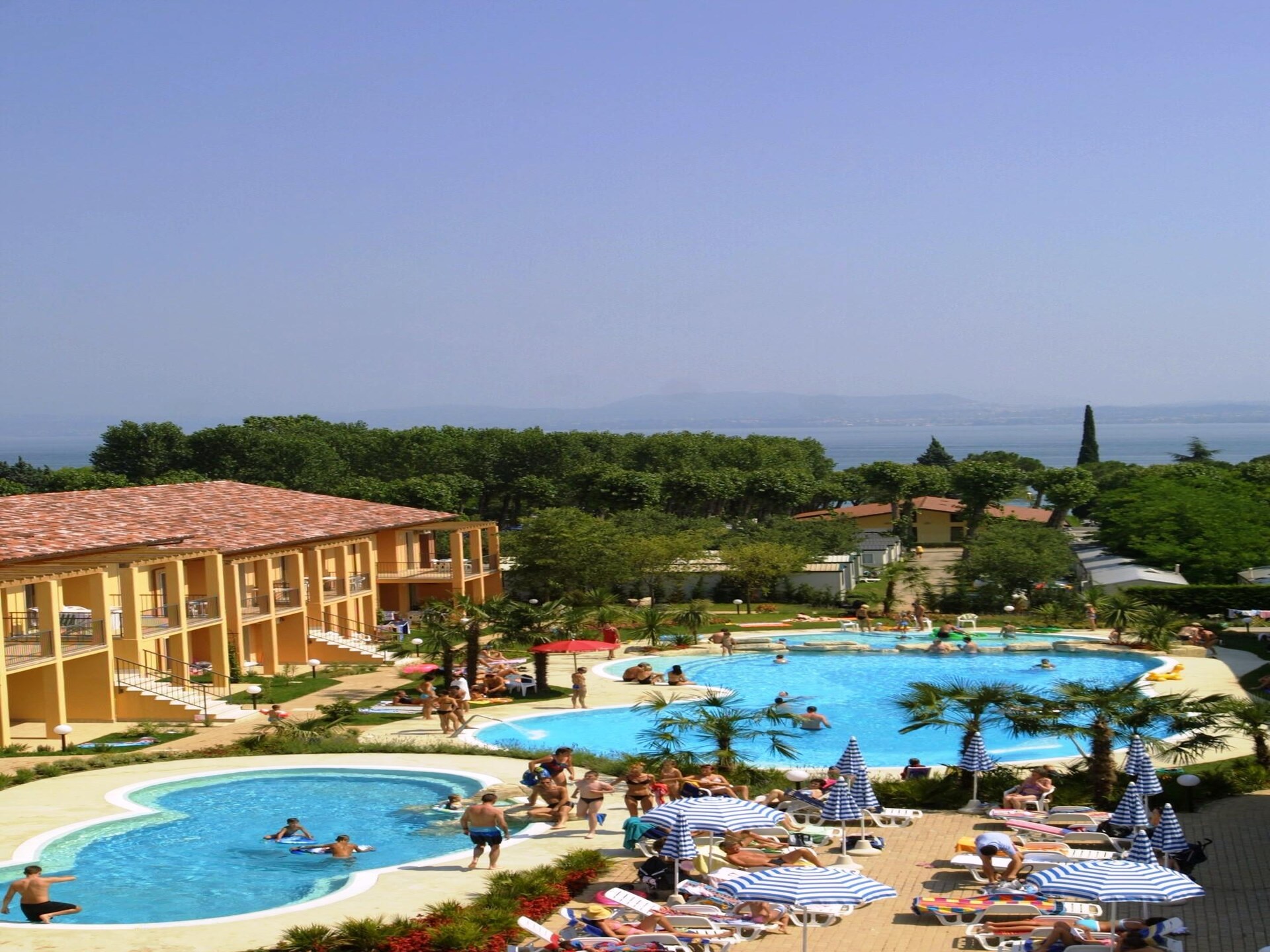 Appartement voor 7 aan het Gardameer op park Bella Italia in Peschiera - foto 22