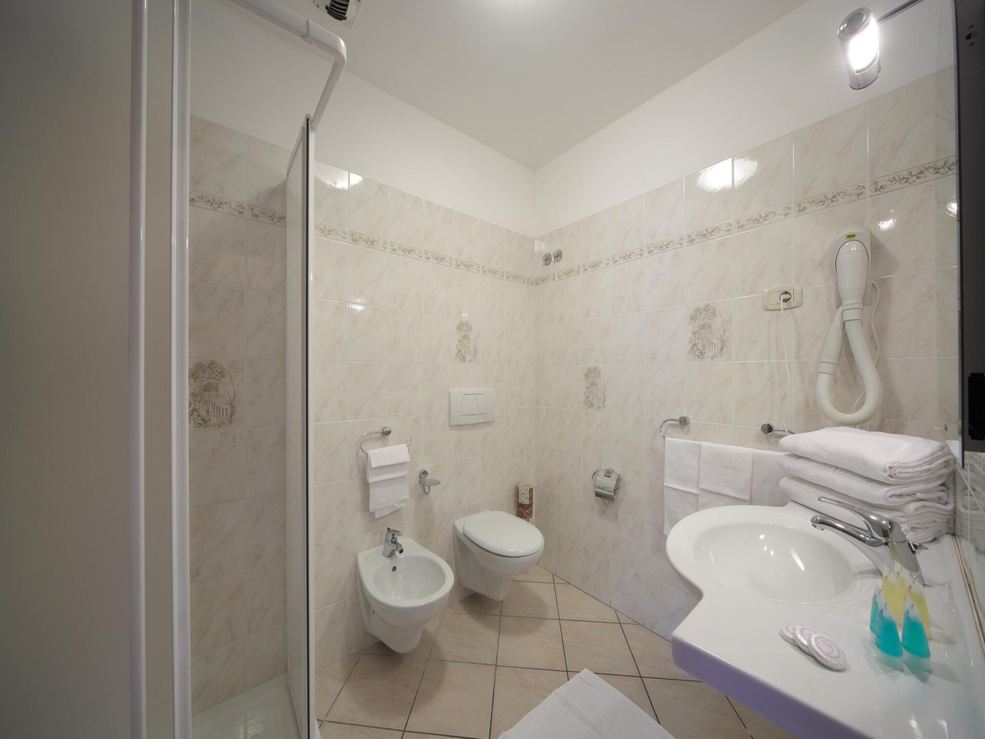 Luxe appartement voor 6 personen aan het Lago Maggiore in Verbania - foto 13