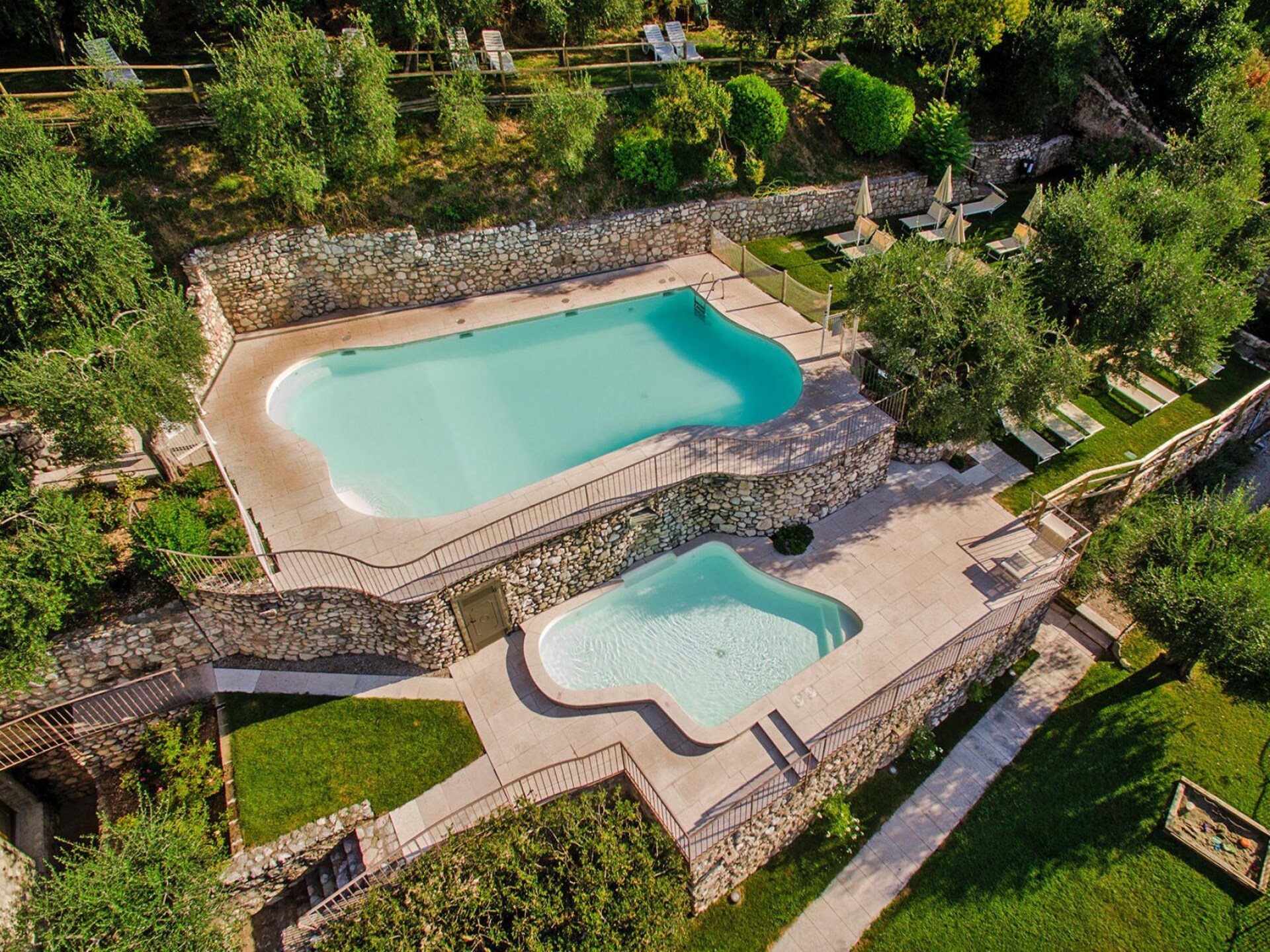Op 400 m van het meer: sfeervol appartement in Toscolano Maderno - foto 3