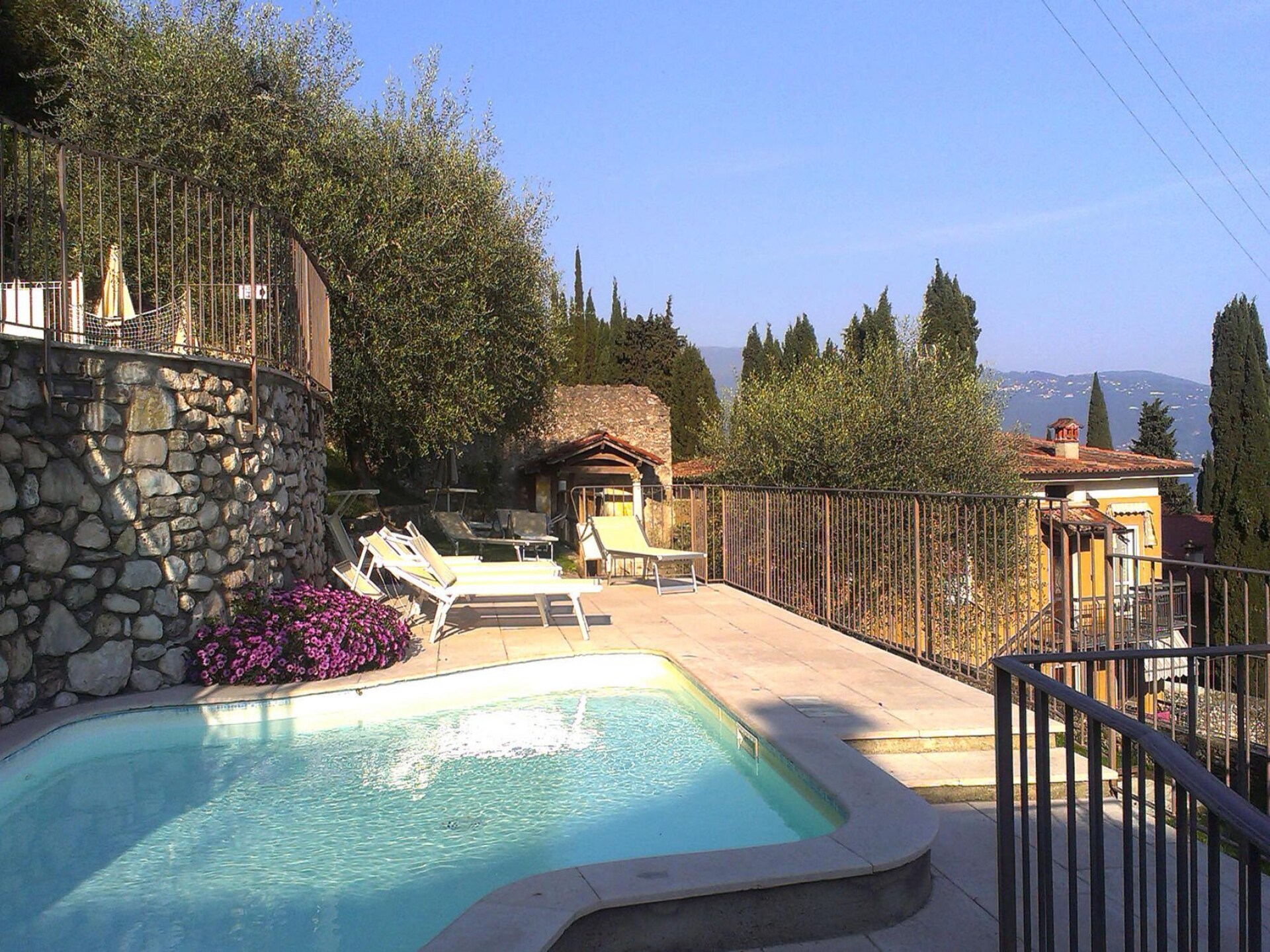 Op 400 m van het meer: sfeervol appartement in Toscolano Maderno - foto 24