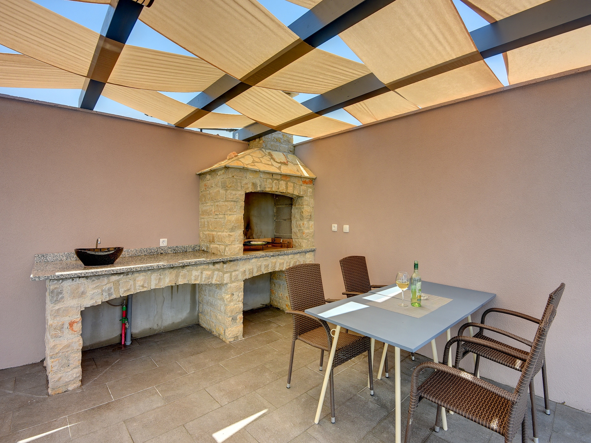 Op 1000 m van zee: Ruime Villa Christine in Valbandon voor 10 personen - foto 21
