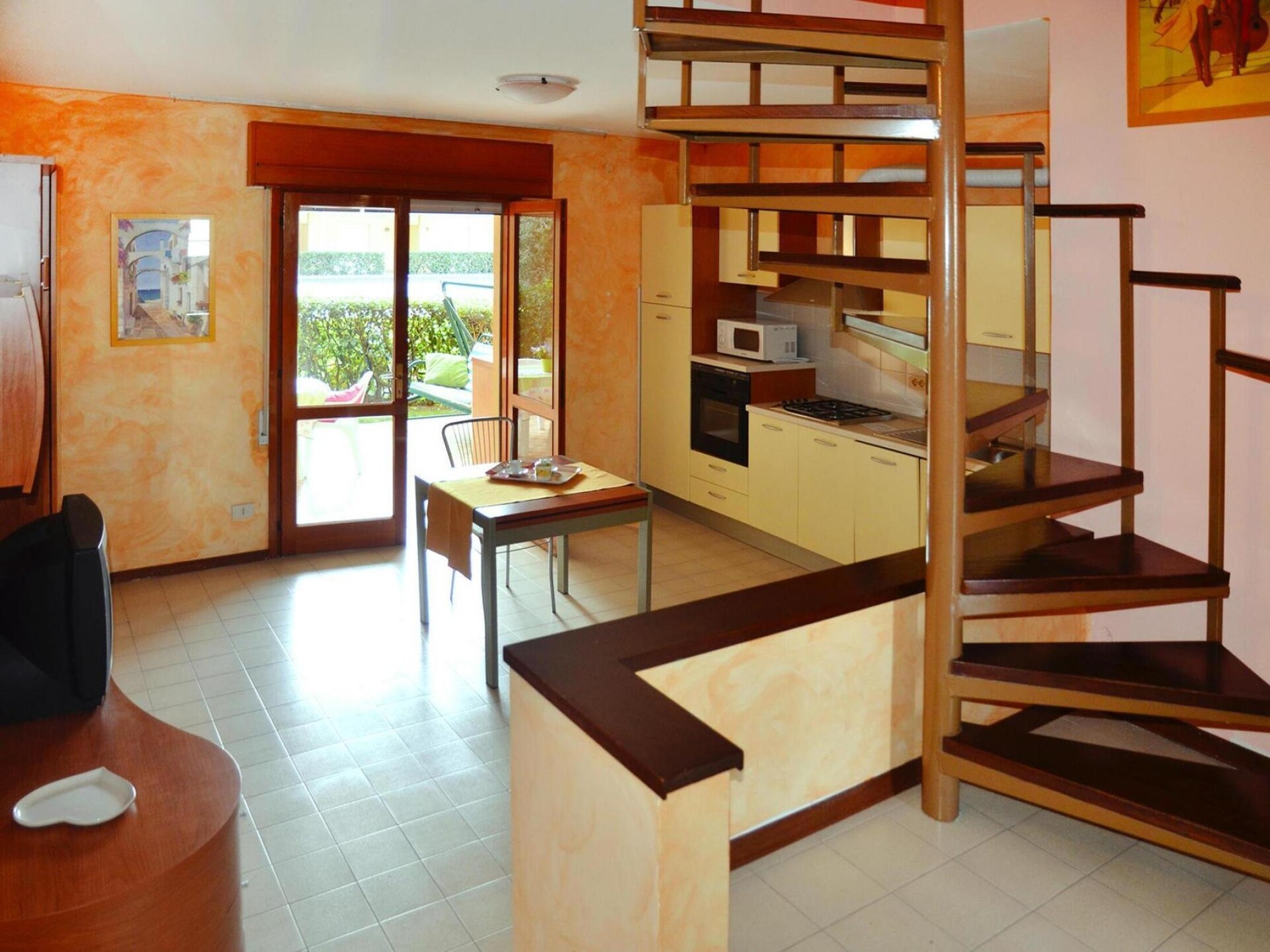 Zonnig appartement voor 6 op Villaggio Selene, 1 km van strand en zee - foto 3