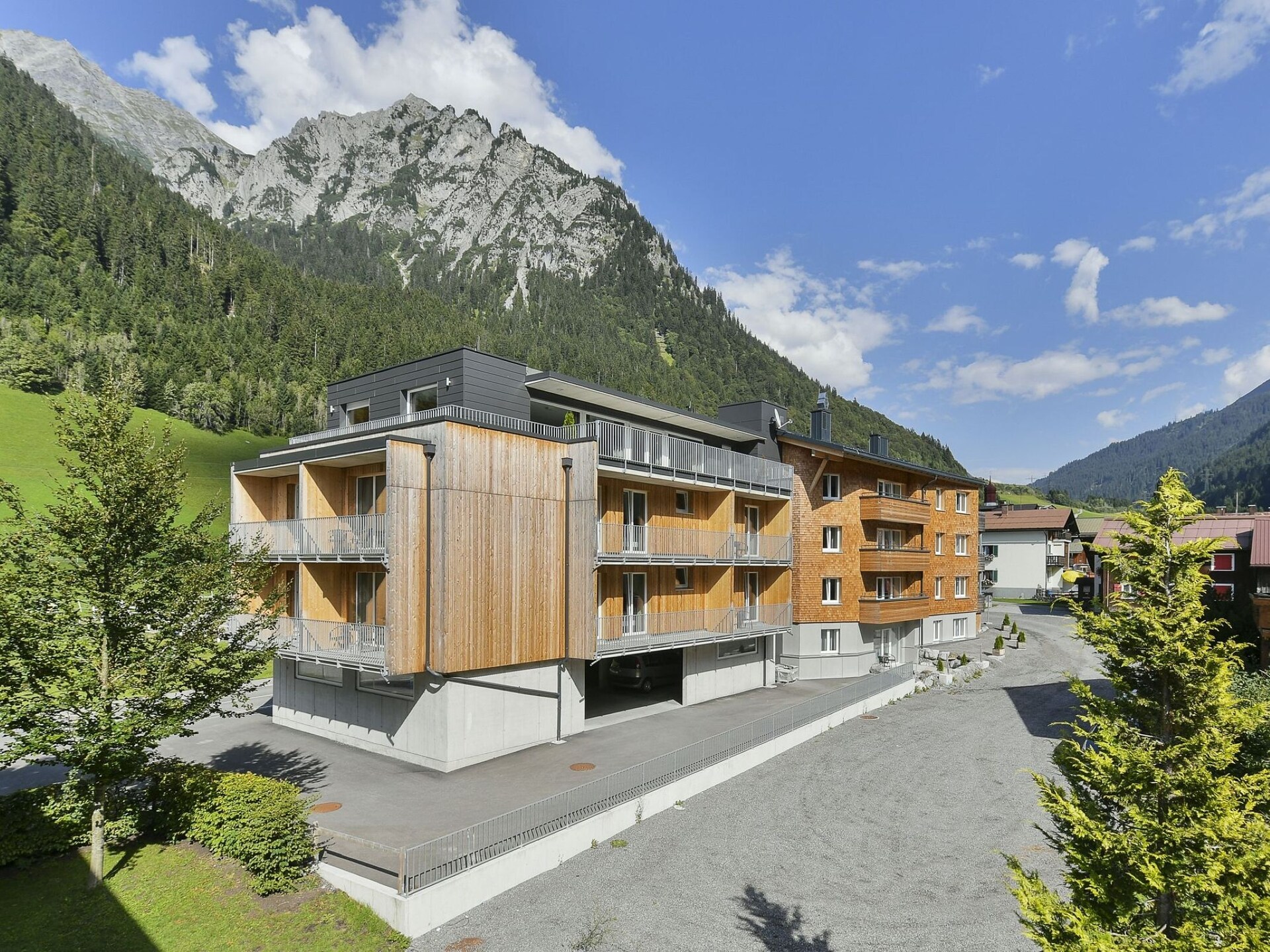 Ruim appartement voor 6 personen bij Klösterle am Arlberg met sauna en tuin - foto 1