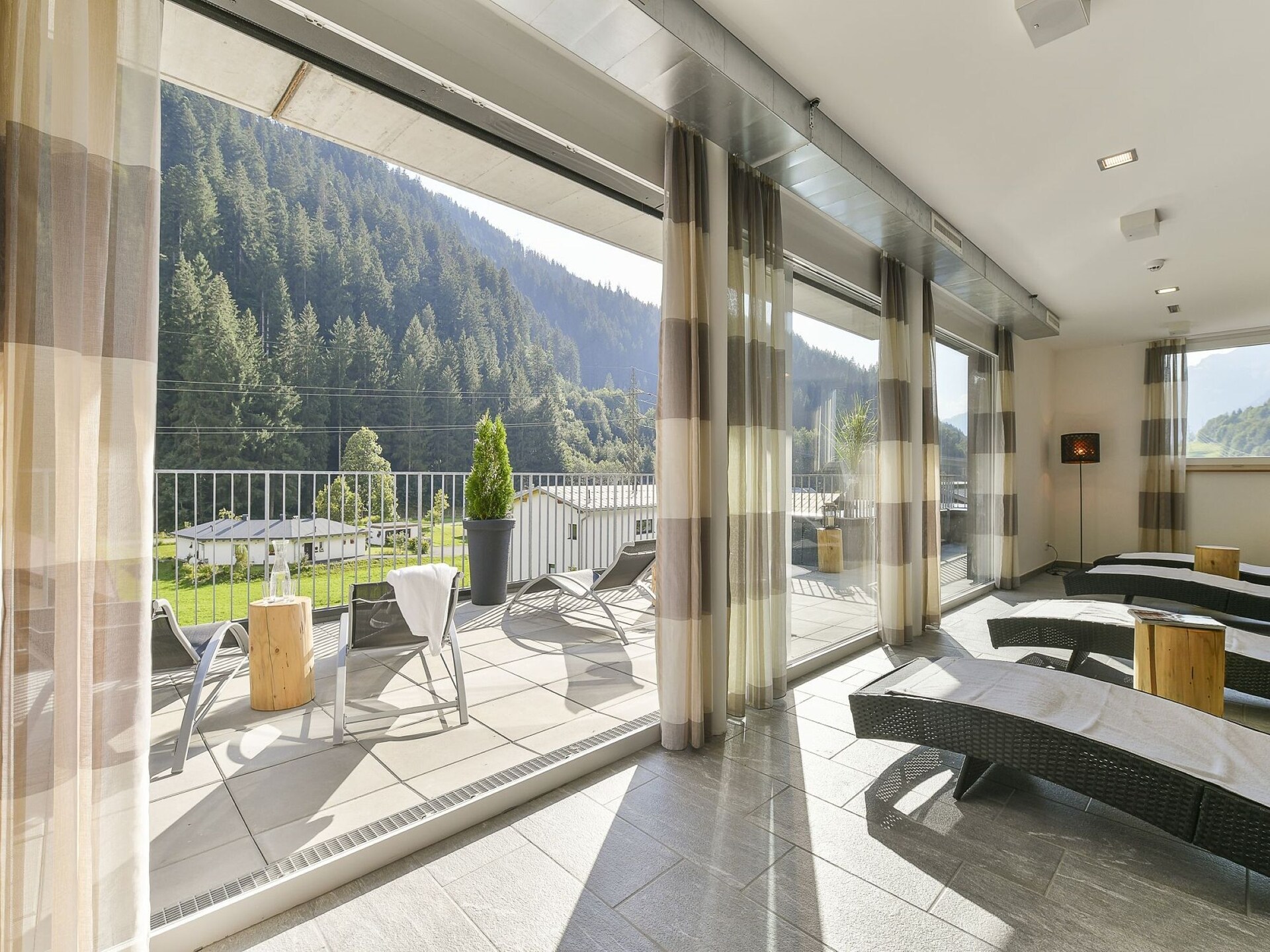 Ruim appartement voor 6 personen bij Klösterle am Arlberg met sauna en tuin - foto 13