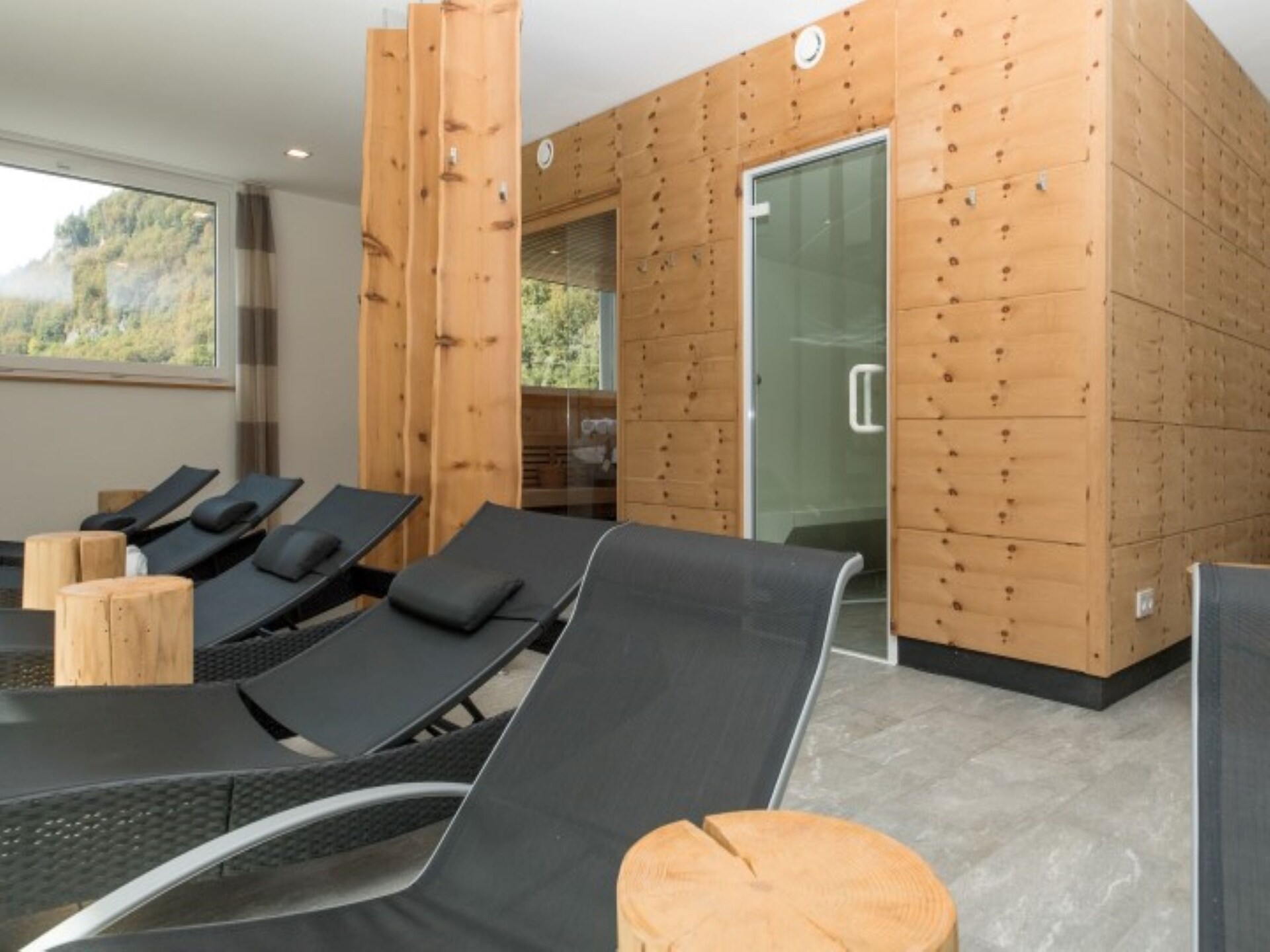 Ruim appartement voor 6 personen bij Klösterle am Arlberg met sauna en tuin - foto 14