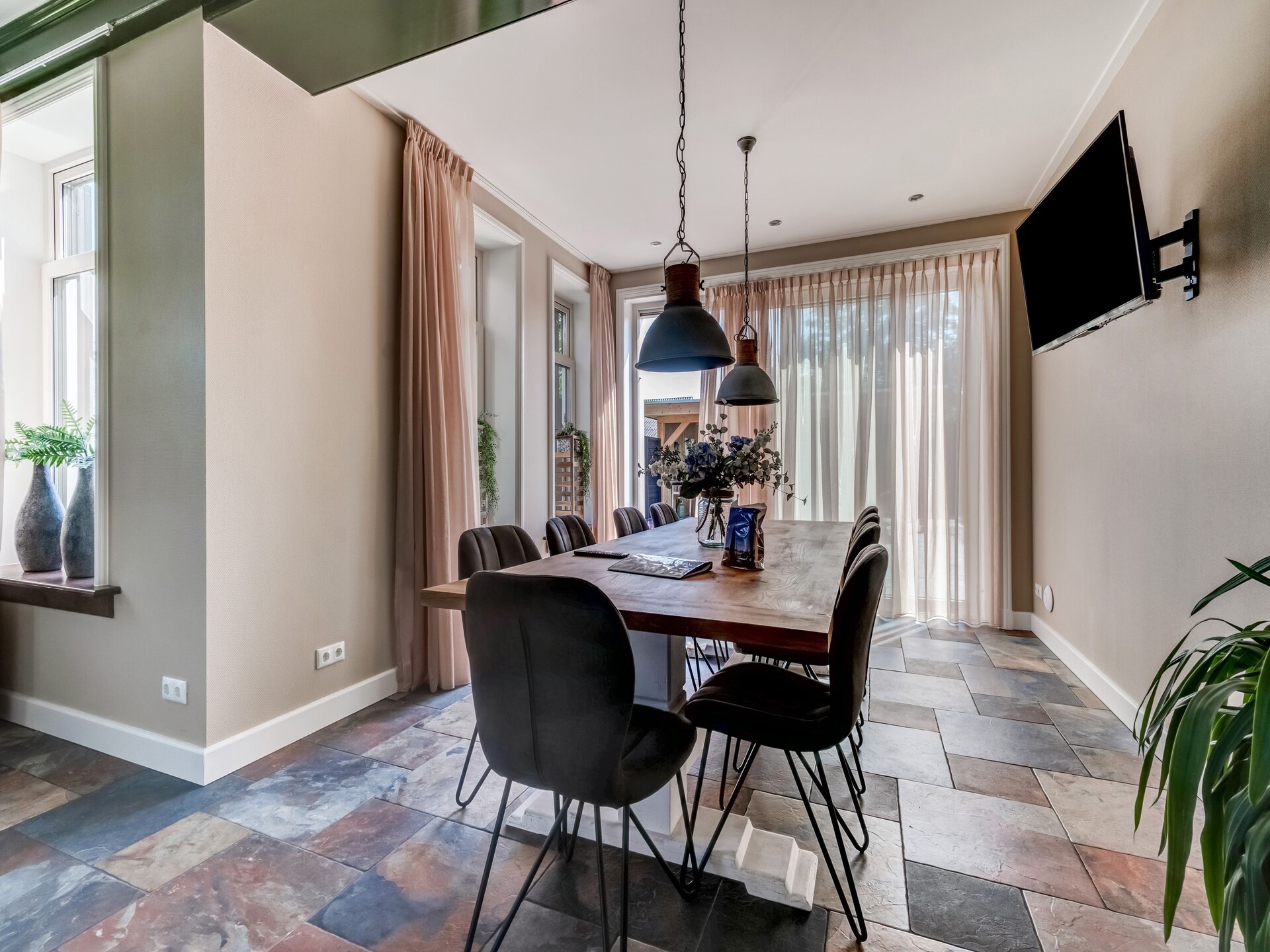 Boerderij Koatstertille: Luxe landhuis voor 10 personen in hartje Friesland - foto 9