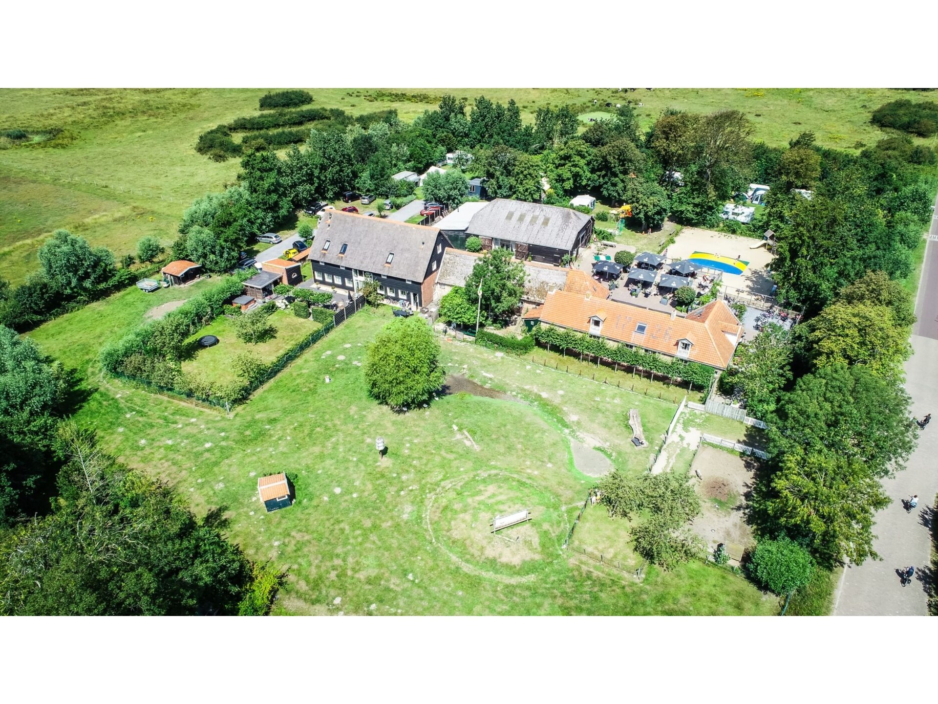 Knus appartement in boerenschuur op mini-camping, 900m van strand - foto 33