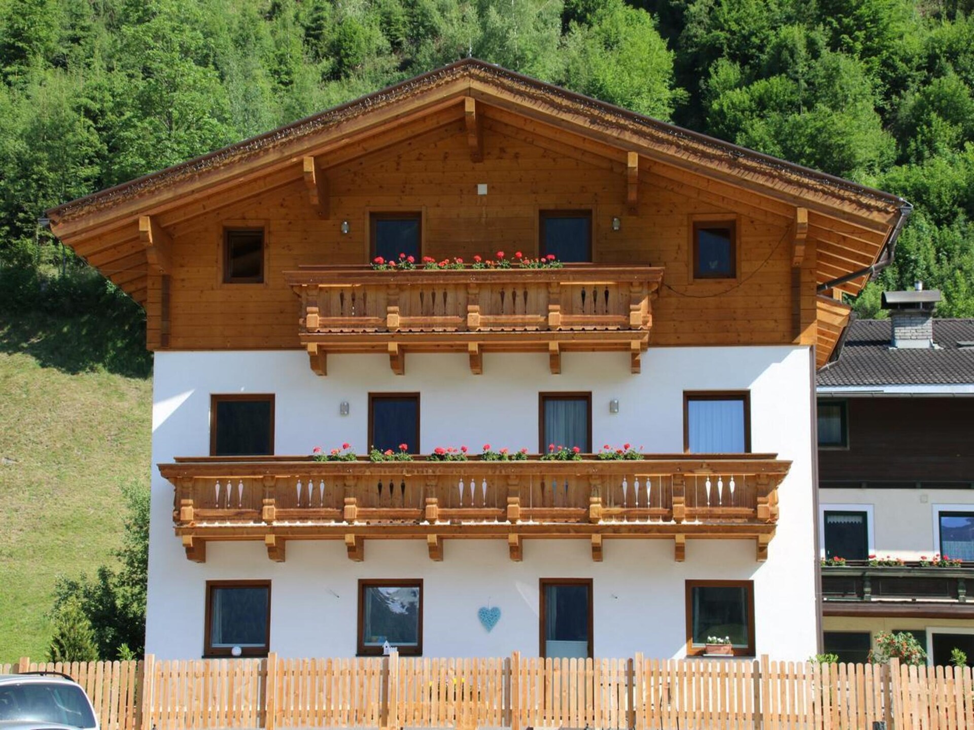 Aan het meer: Ruim appartement in Neukirchen voor 6 personen - foto 12