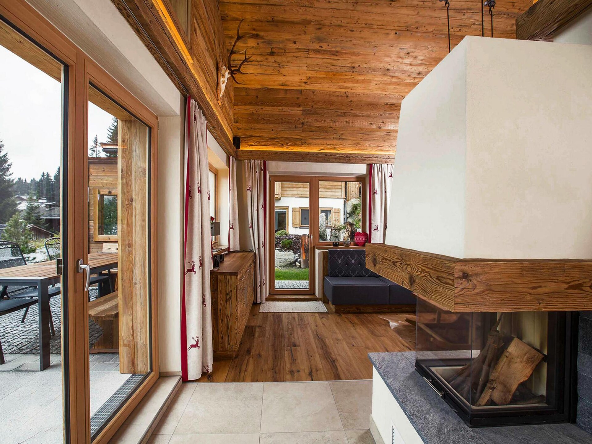 Chalet Edelweißalm: Luxe & SPA met panoramisch uitzicht in Königsleiten - foto 3