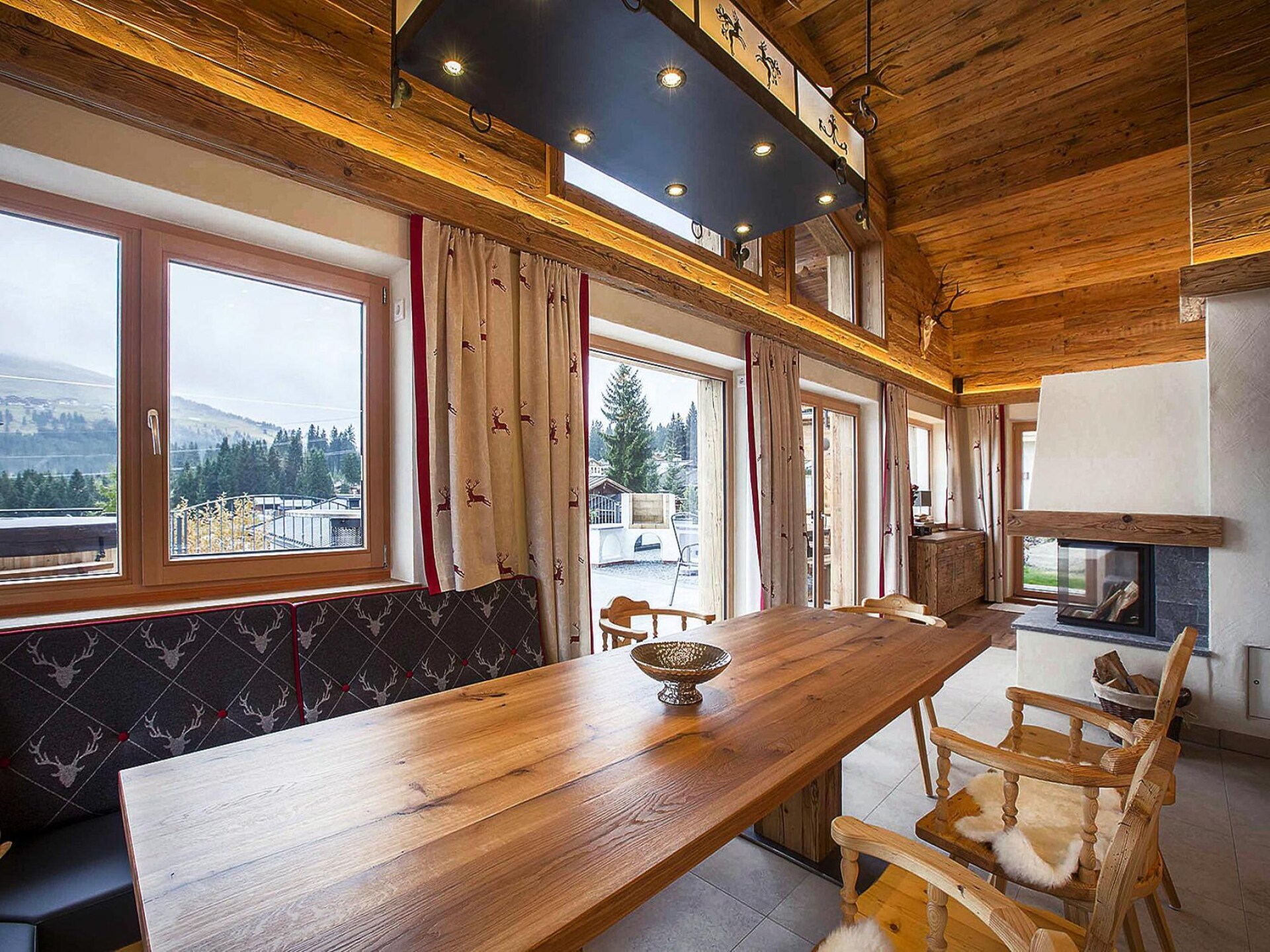 Chalet Edelweißalm: Luxe & SPA met panoramisch uitzicht in Königsleiten - foto 10