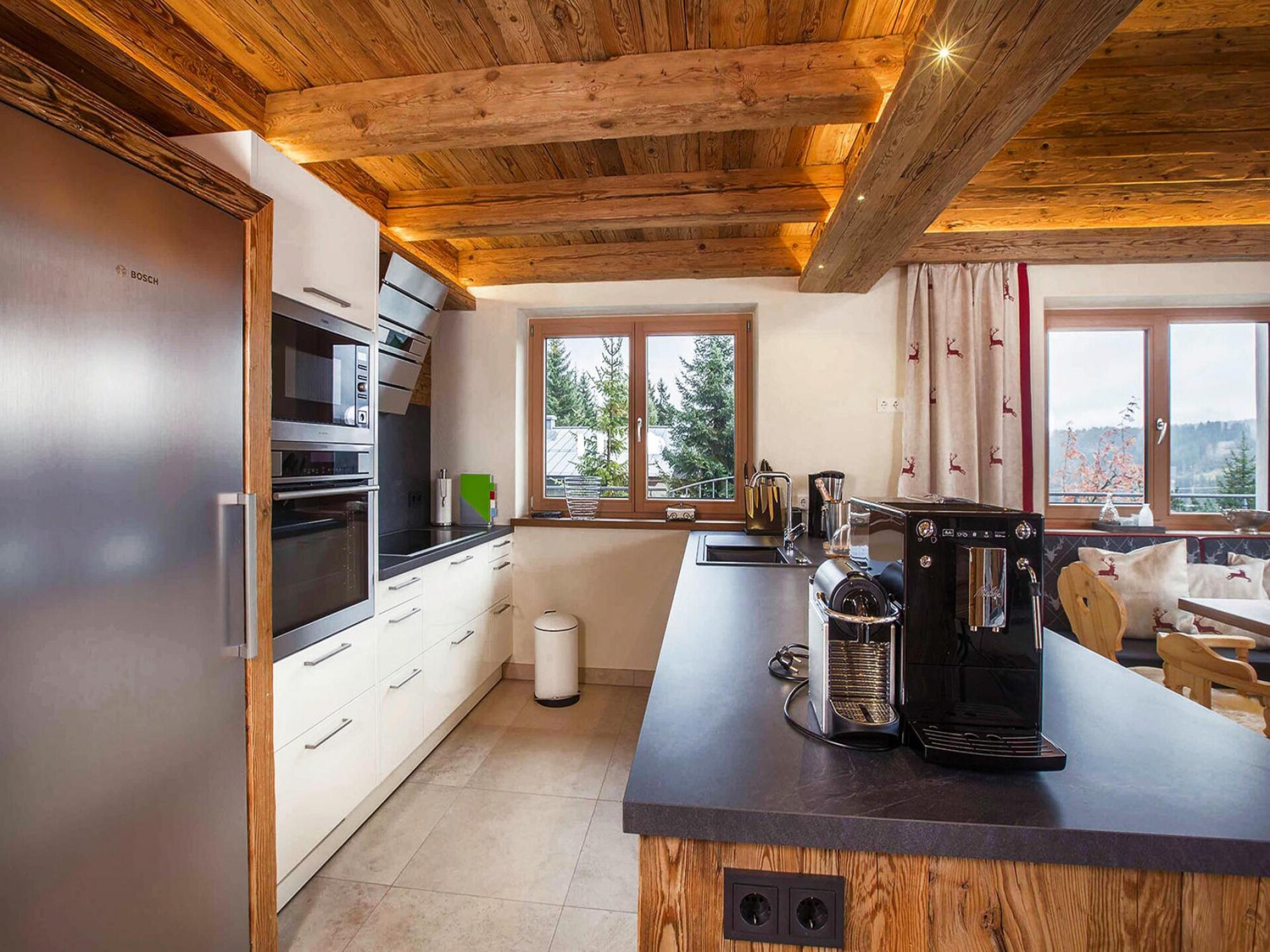 Chalet Edelweißalm: Luxe & SPA met panoramisch uitzicht in Königsleiten - foto 13