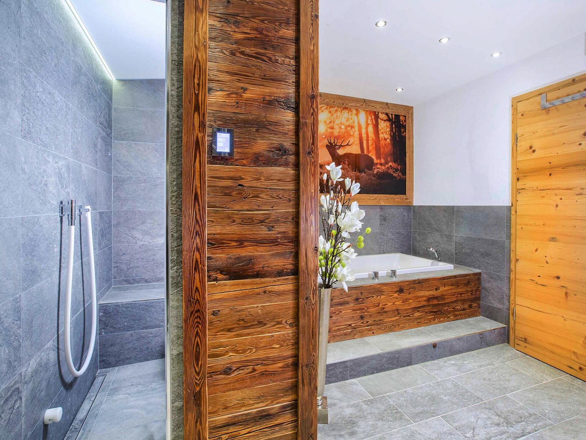 Chalet Edelweißalm: Luxe & SPA met panoramisch uitzicht in Königsleiten - foto 18