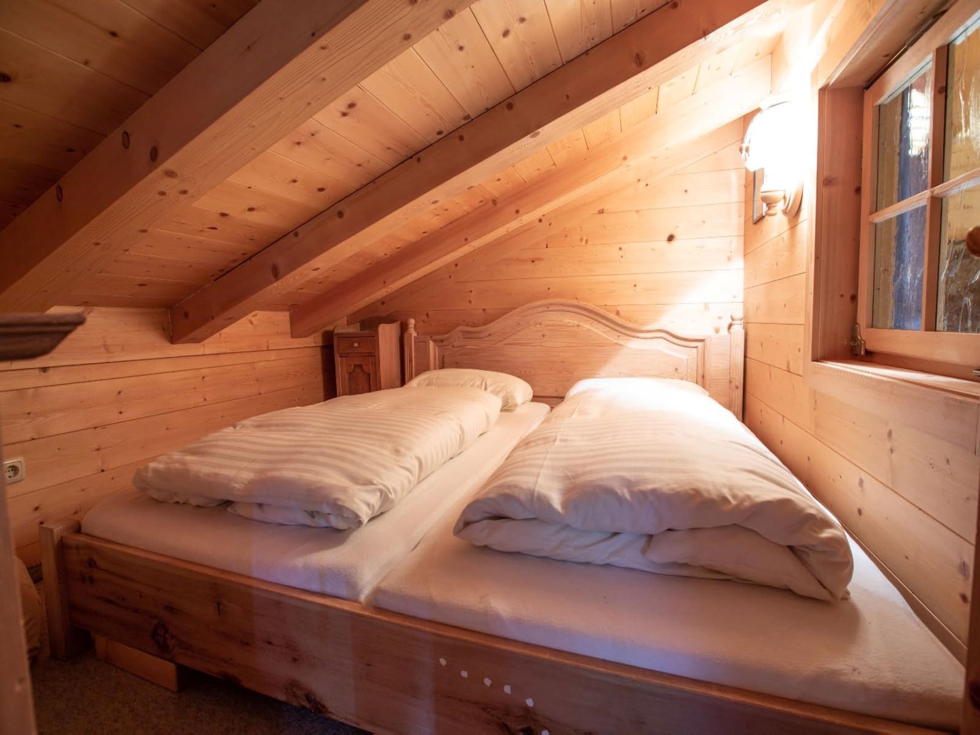 Vrijstaand chalet Munterhütte aan de bosrand bij Königsleiten - foto 13