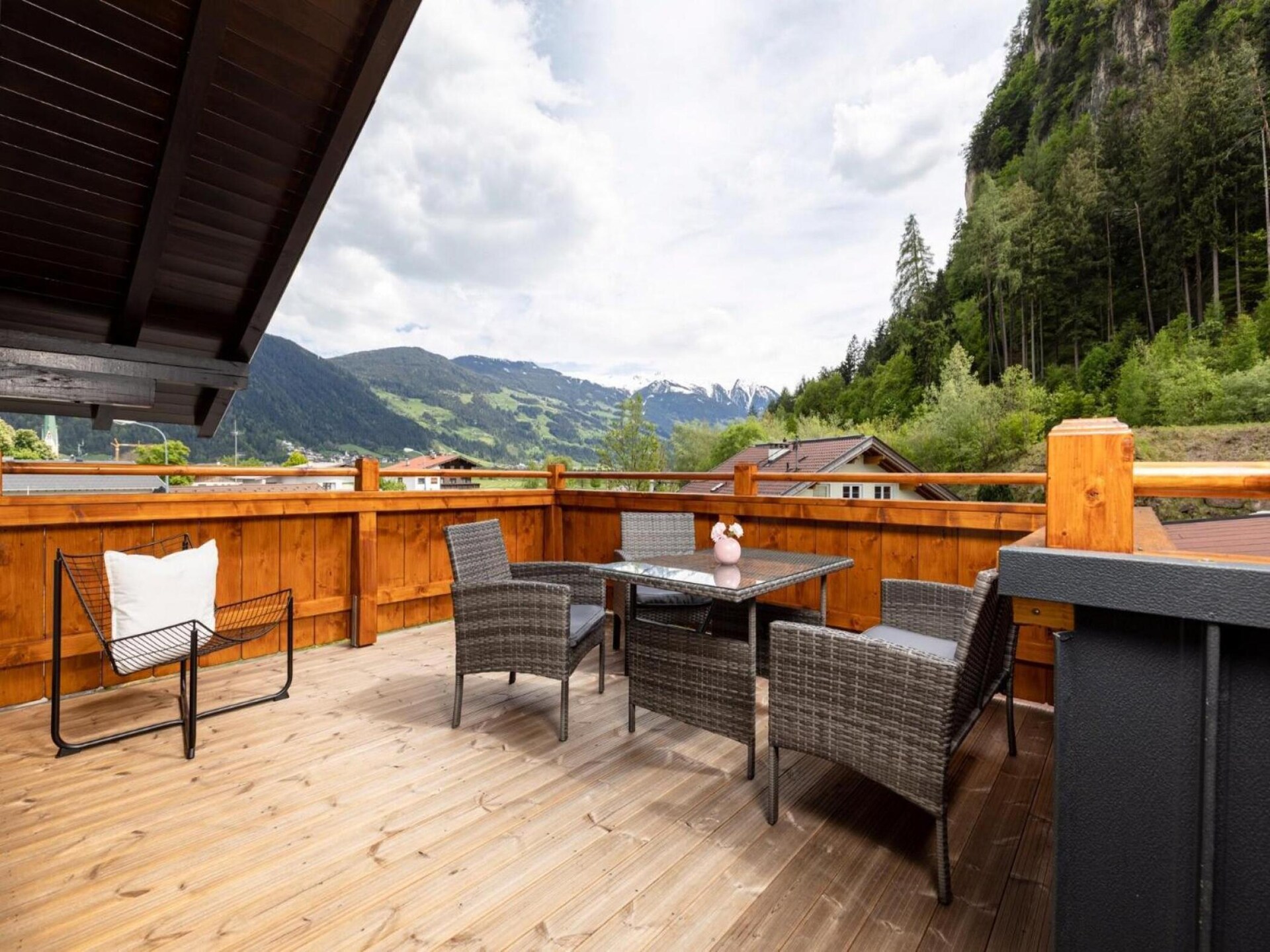 Modern penthouse appartement in Strass im Zillertal voor 8 personen - foto 16