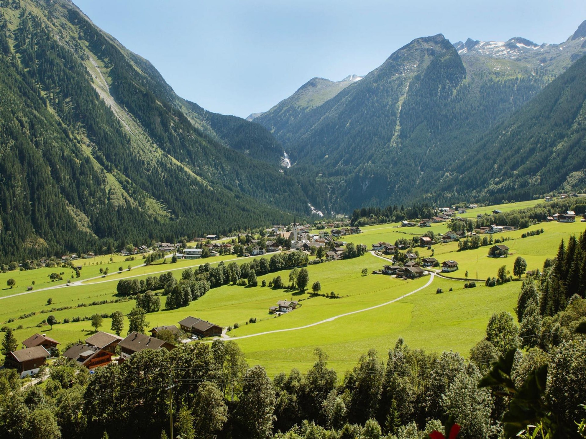 Ruim chalet in Krimml met uitzicht op de watervallen - foto 3