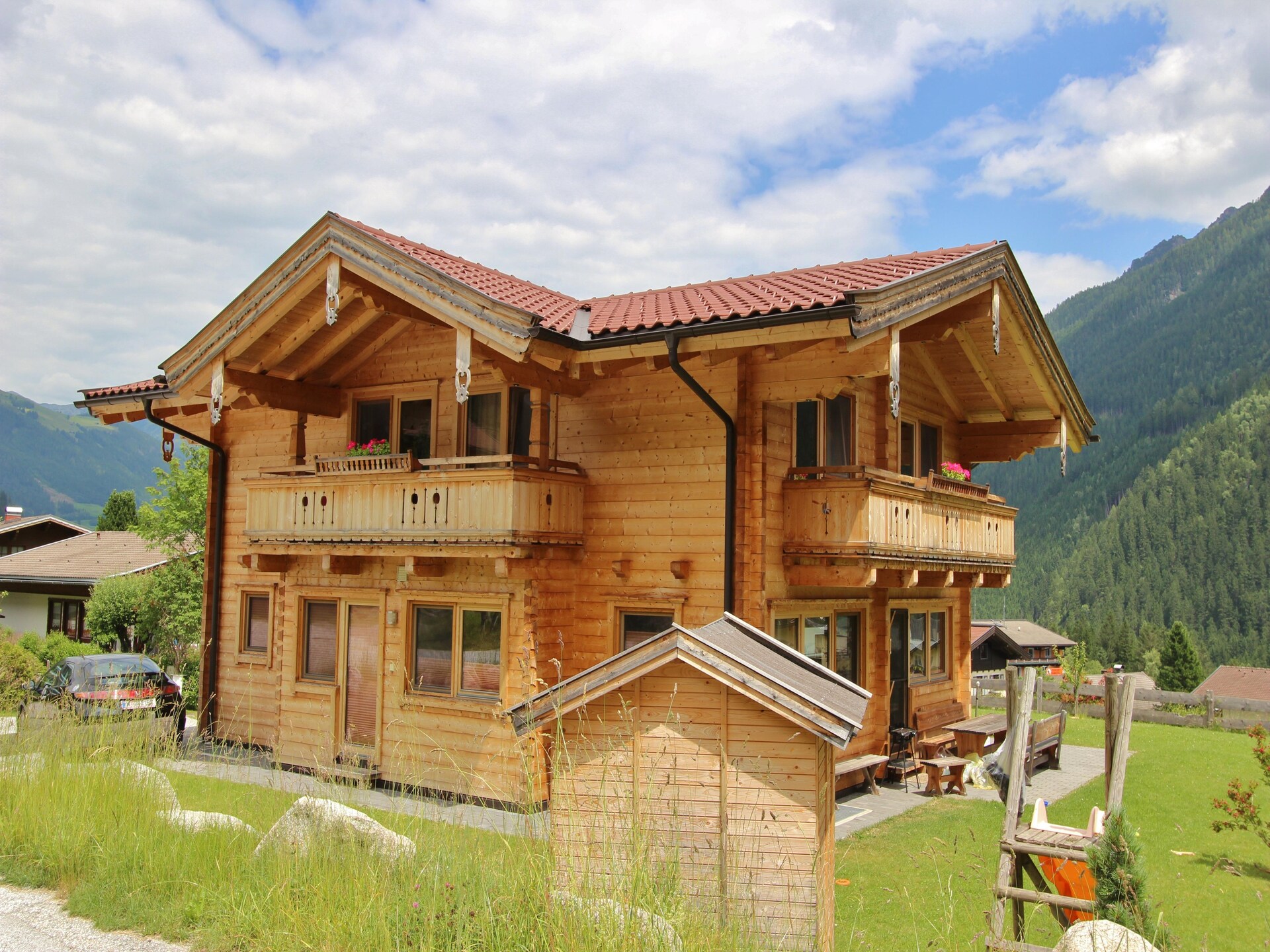 Ruim chalet in Krimml met uitzicht op de watervallen - foto 32