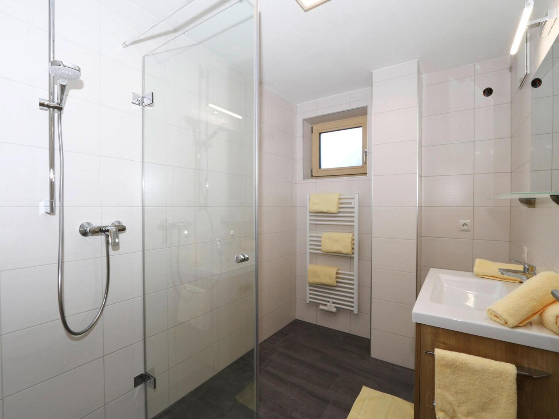 Op 500 m van het meer: modern appartement in Aschau - foto 12