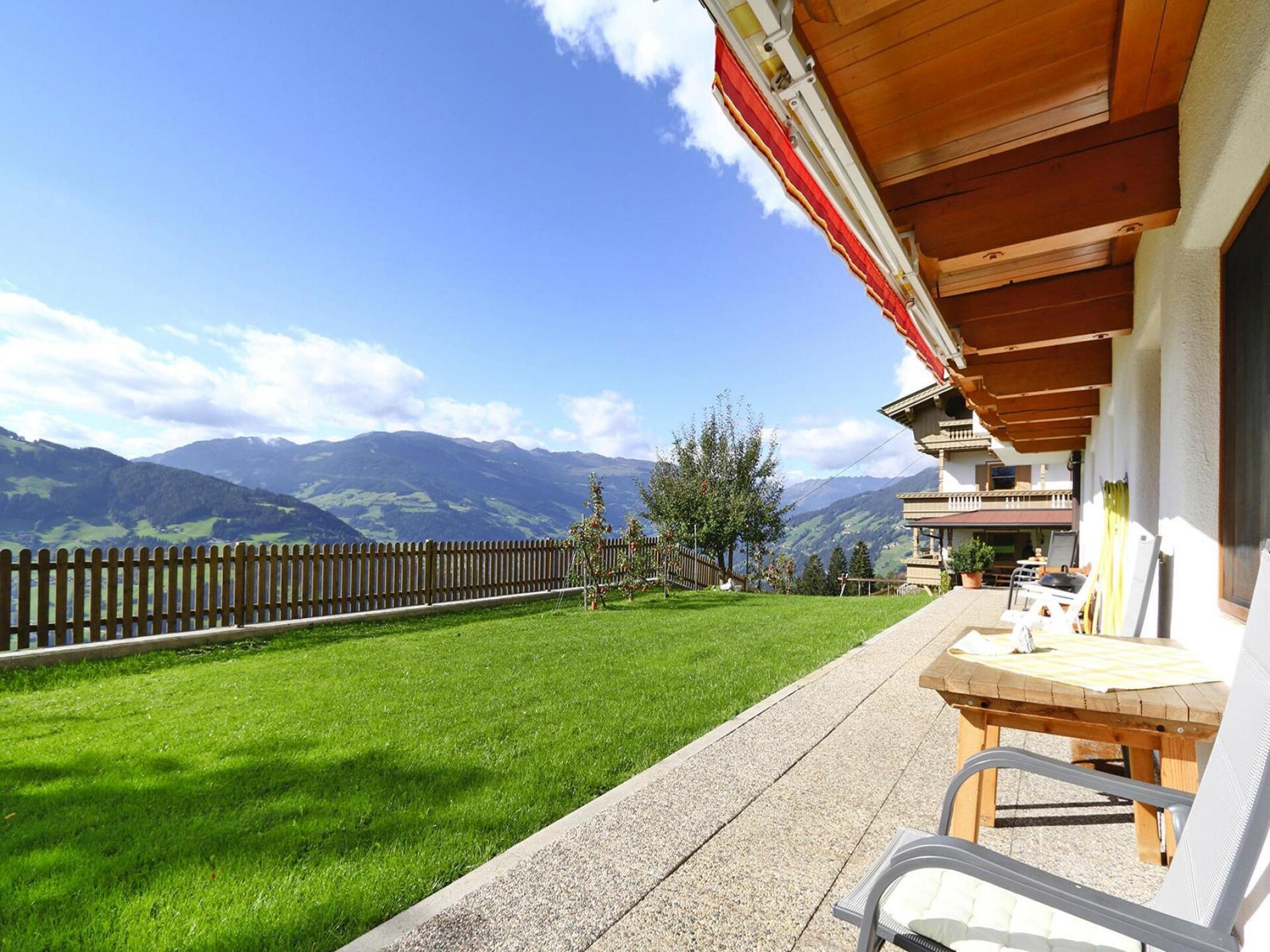 Ruim appartement voor 8 personen in Hippach im Zillertal - foto 6