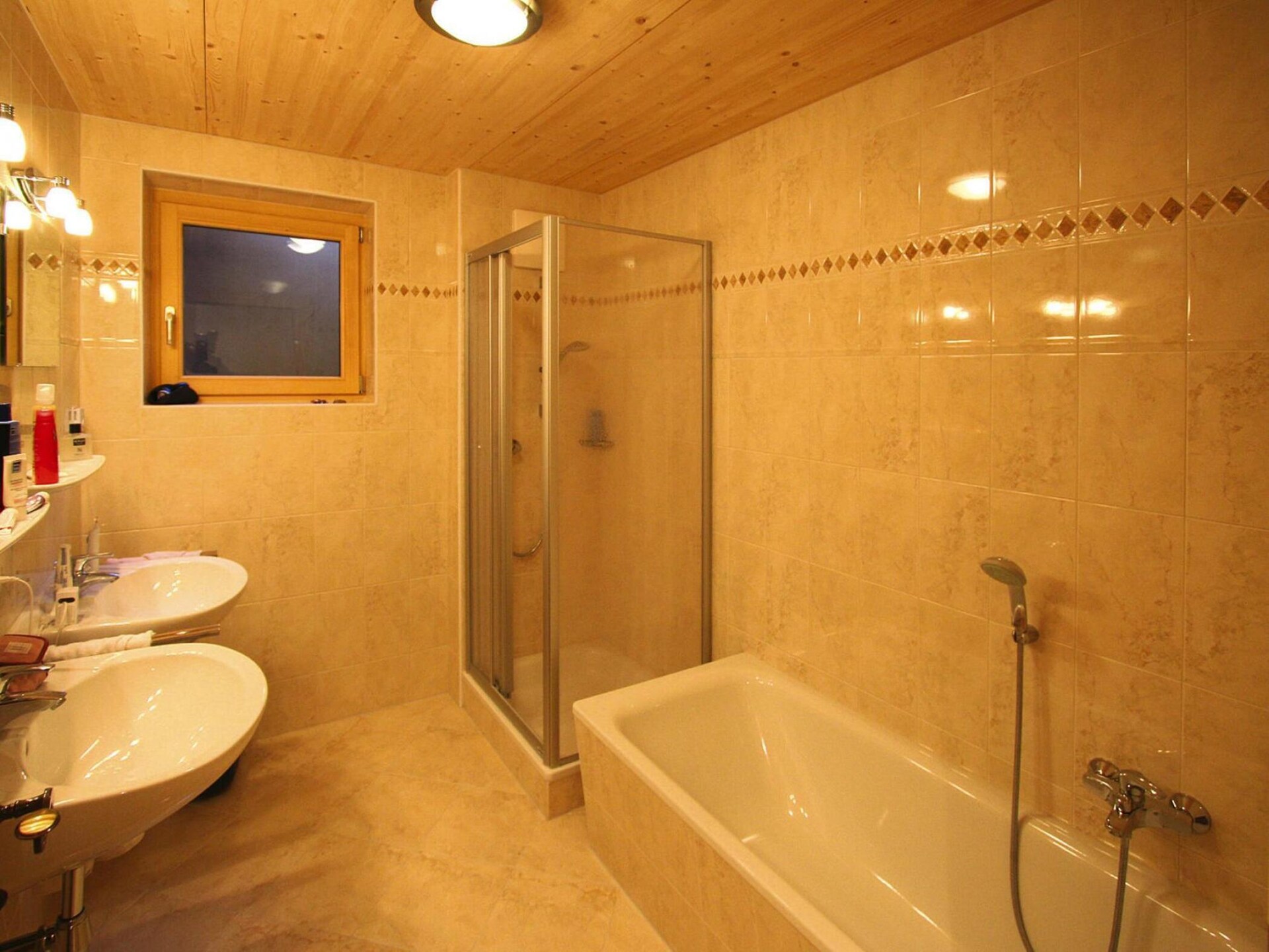 Chalet Rosenalm: Luxe XXL Chalet met Uitzicht op Gletsjers in Königsleiten - foto 19