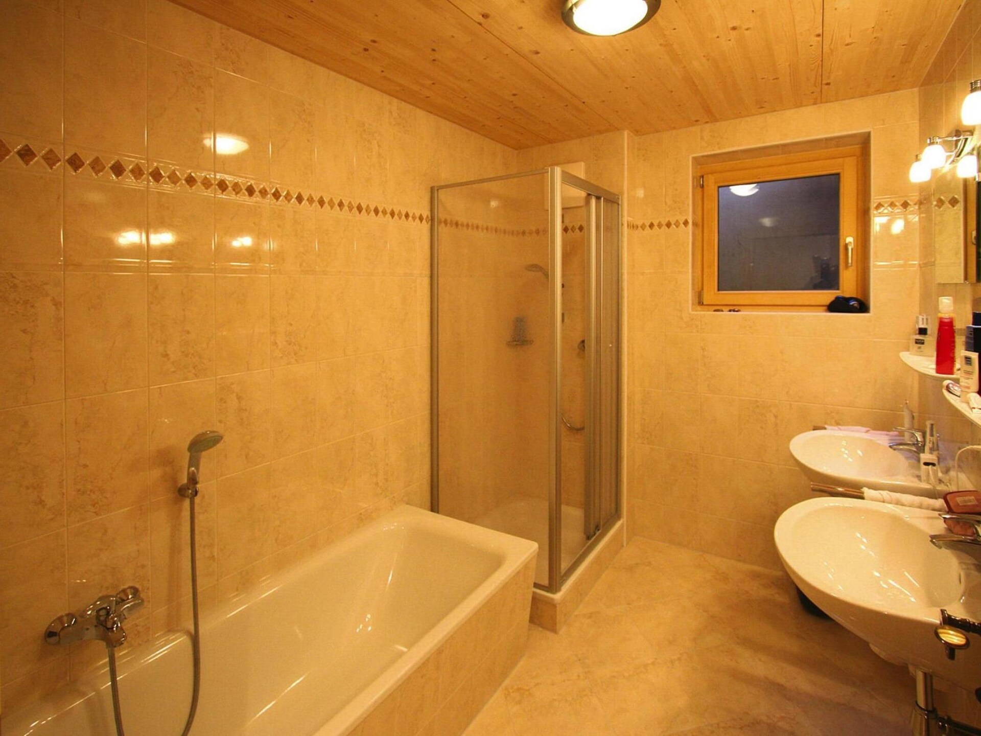 Chalet Rosenalm: Luxe XXL Chalet met Uitzicht op Gletsjers in Königsleiten - foto 21