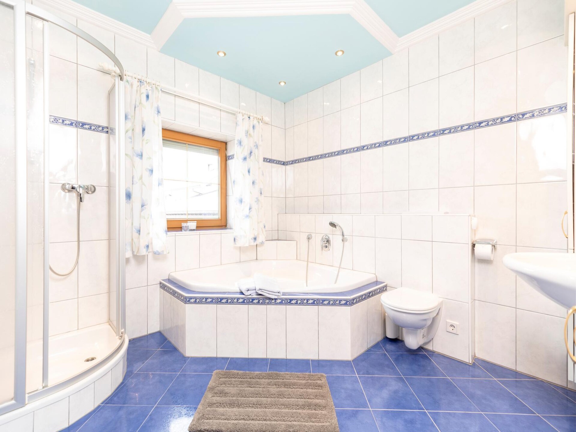 Ruim vakantiehuis Das Sattlerhaus in Strass im Zillertal - foto 18