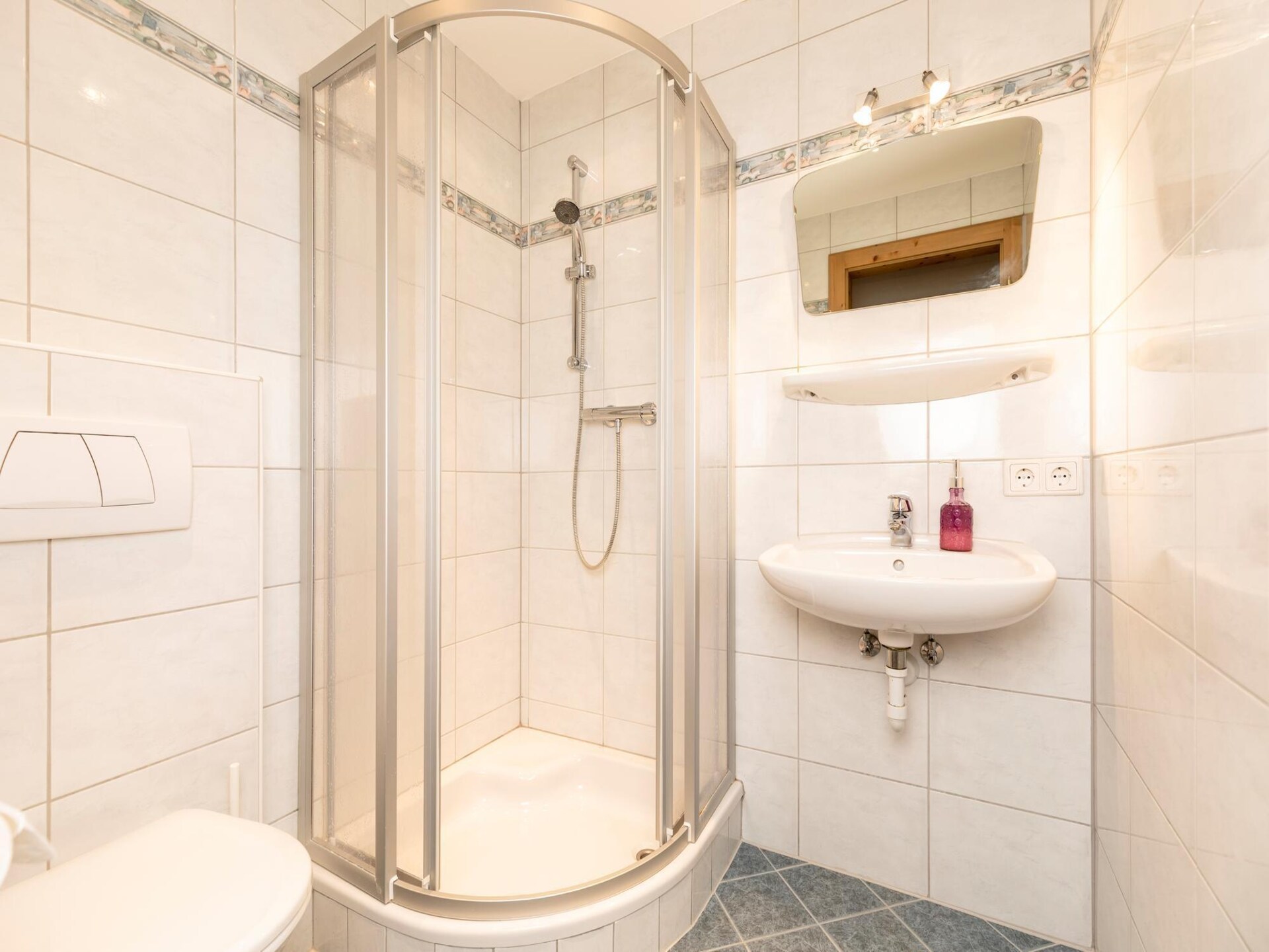 Ruim vakantiehuis Das Sattlerhaus in Strass im Zillertal - foto 23