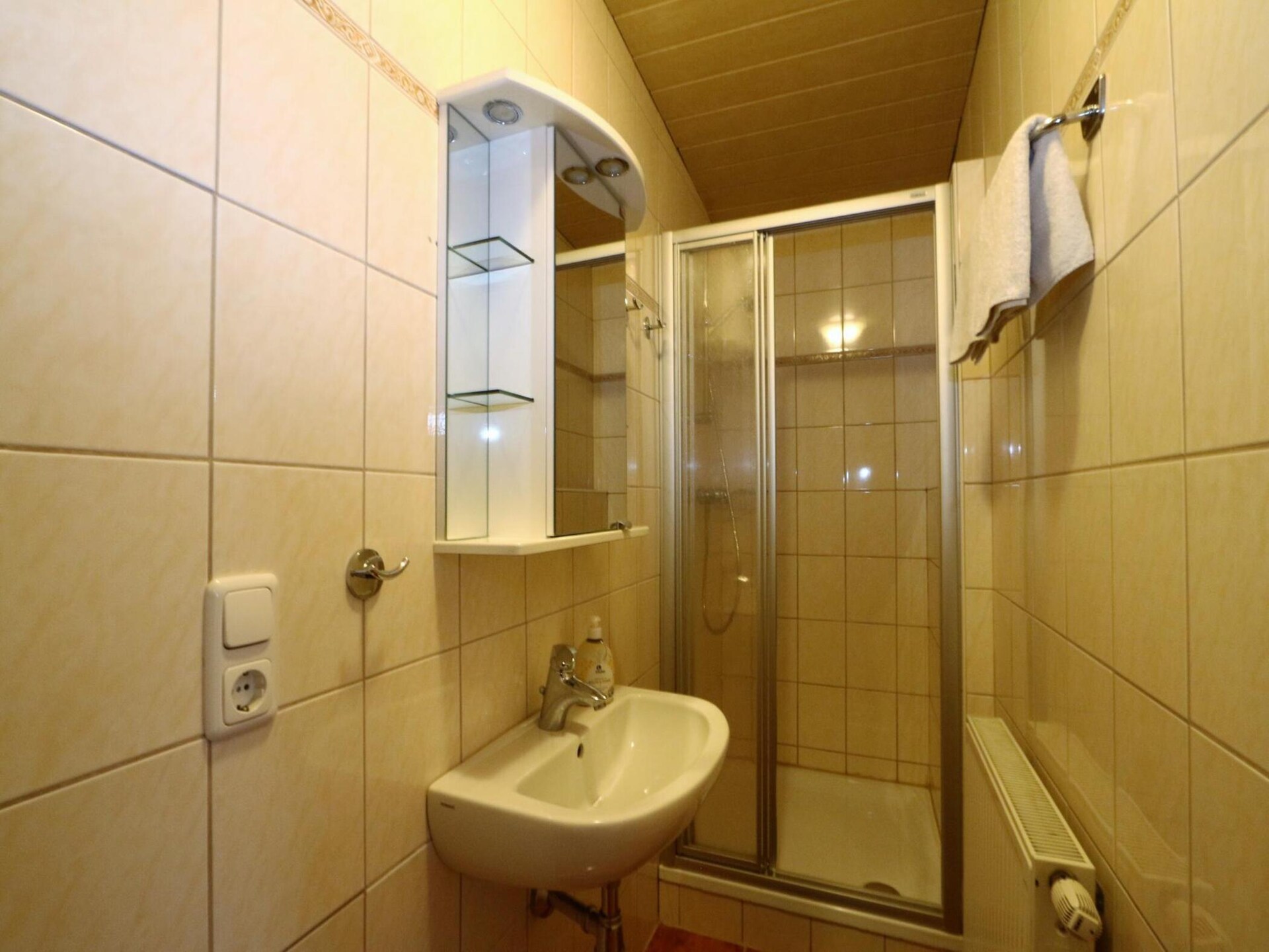 Ruim appartement voor 8 personen met panoramisch uitzicht in Großarl - foto 16