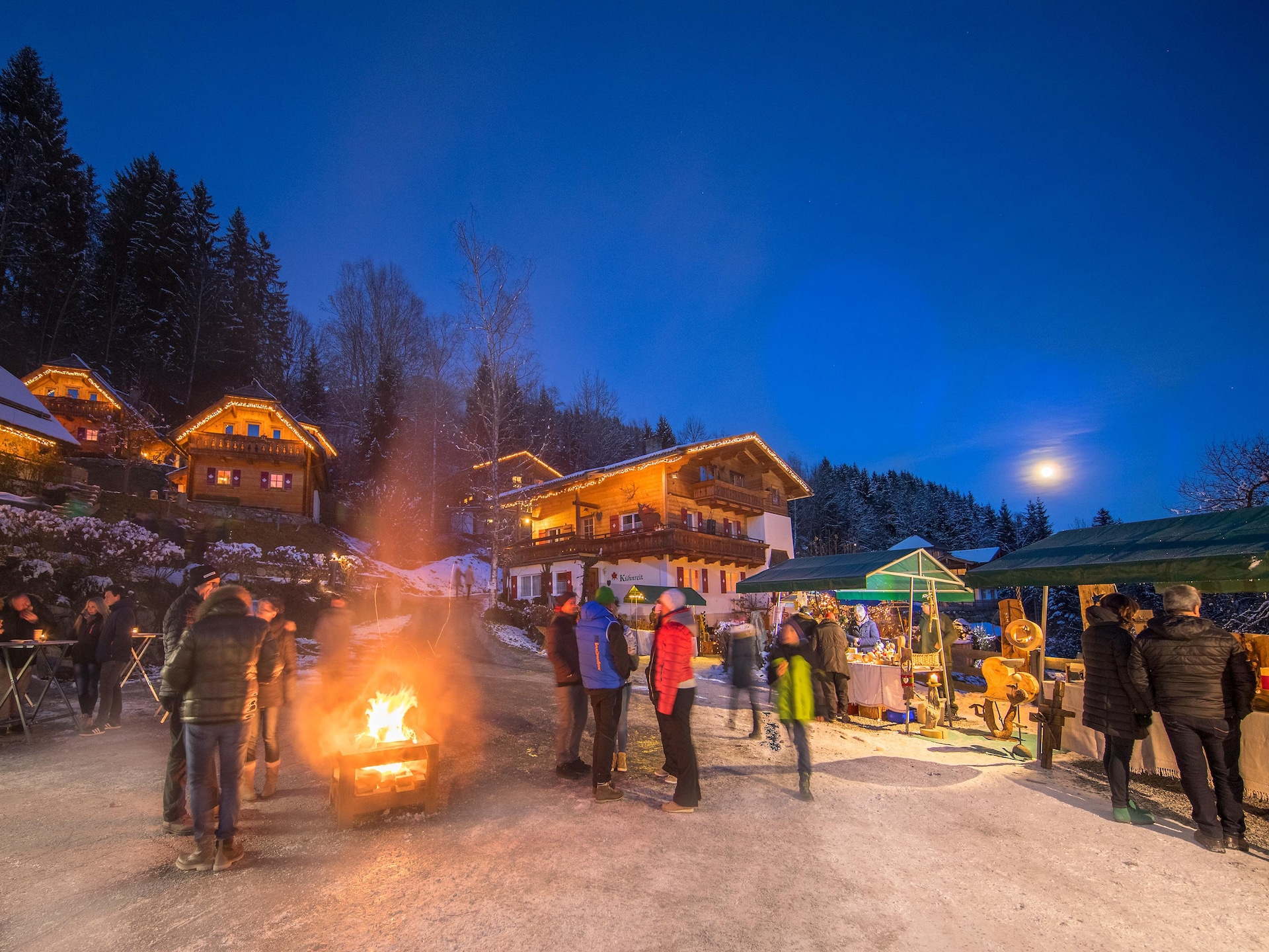 Vrijstaand chalet voor 4 aan de bosrand bij Neukirchen met zwembad - foto 23