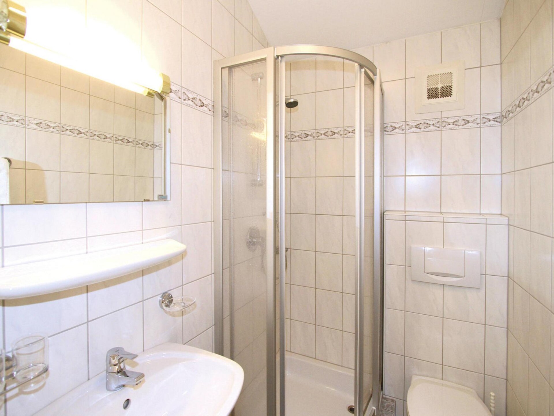 Ruim appartement voor 12 personen met sauna op 100m van de skilift in Itter - foto 9