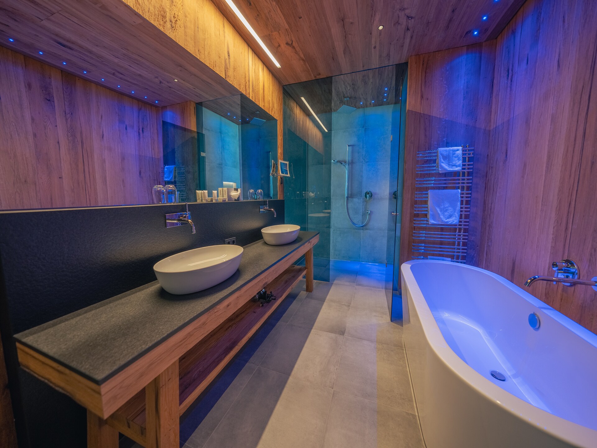 Amethyst loft: sauna op het balkon direct aan de piste in Kaltenbach - foto 11