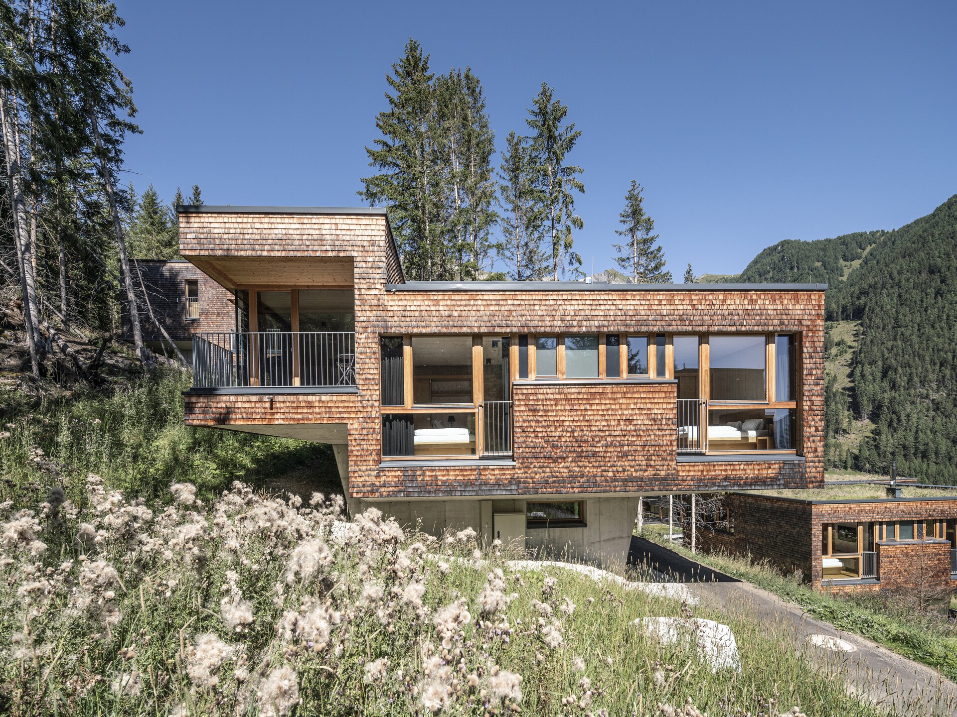 Ruim chalet voor 8 personen aan de Tristacher See in Oost-Tirol - foto 1