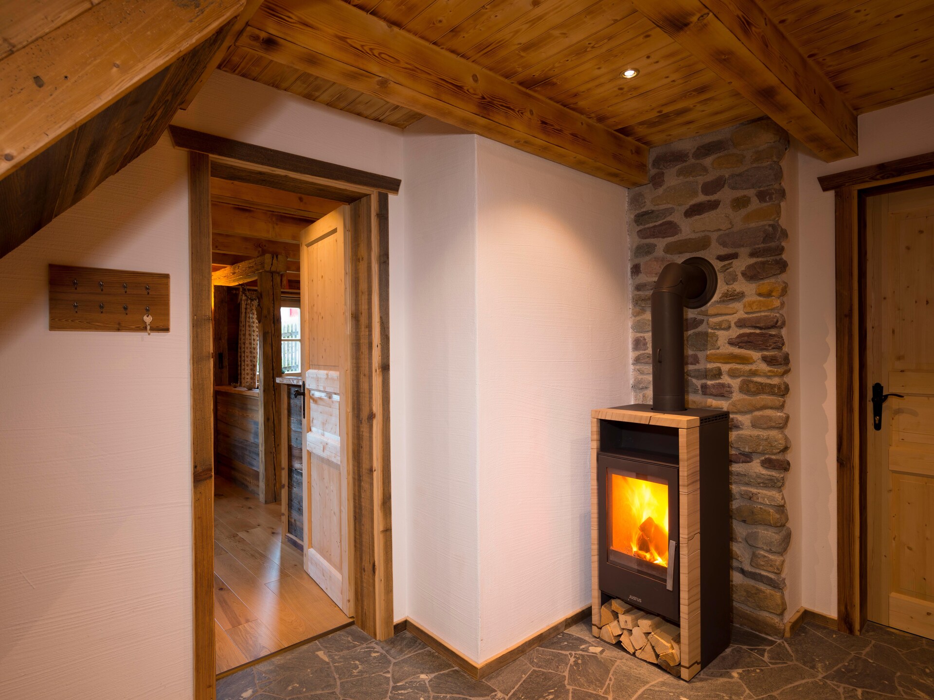 Ruim houten chalet voor 8 personen in St. Martin am Tennengebirge - foto 12