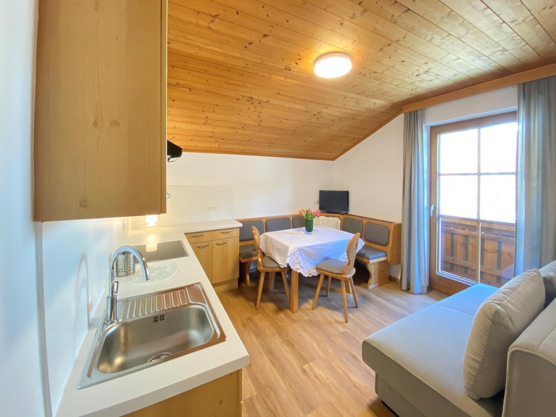 Knus appartement voor 2 aan de golfbaan met bergzicht in Filzmoos - foto 4