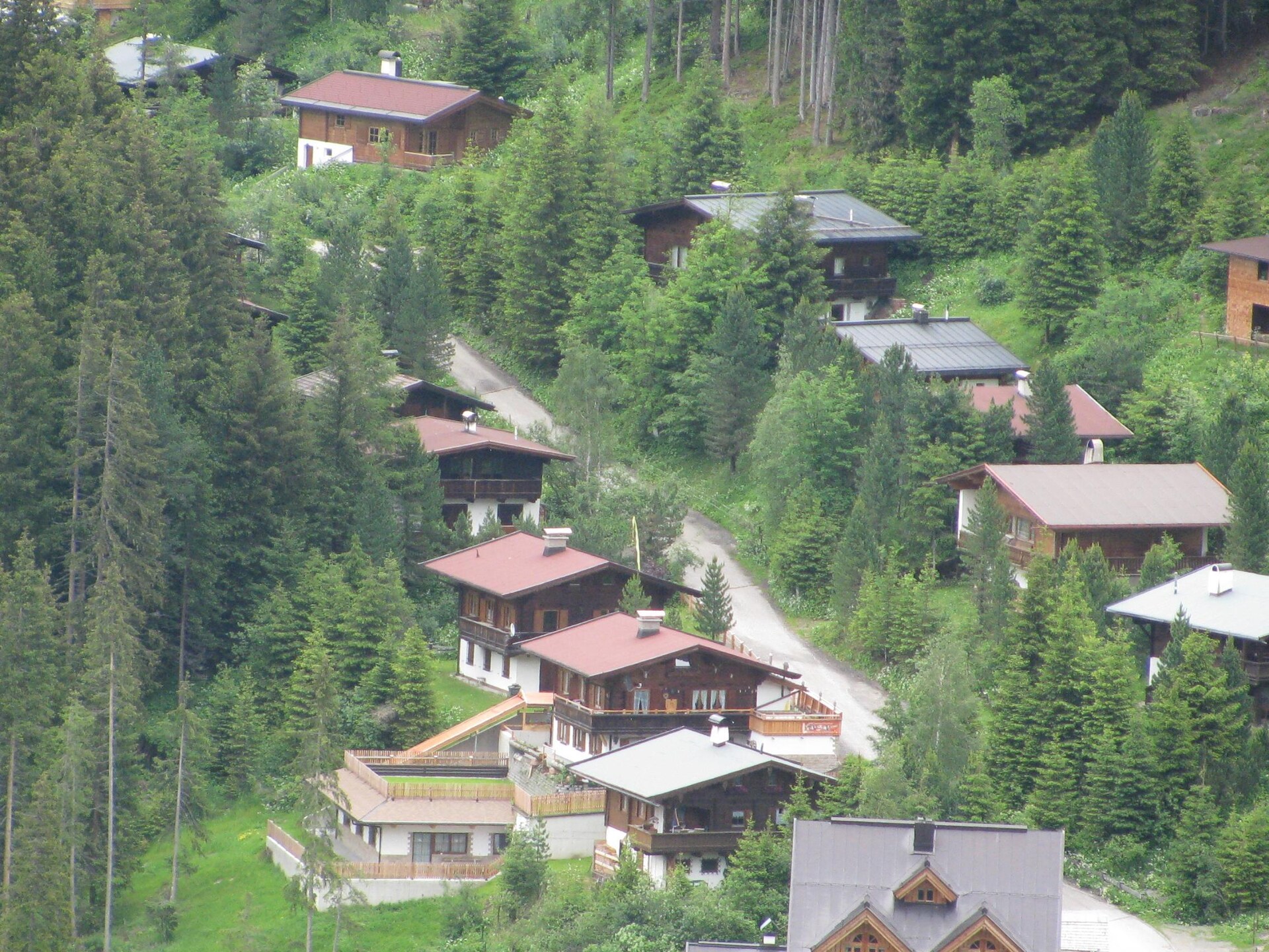 Direct aan de piste: authentiek Tirools appartement voor 4 in Hochfügen - foto 8