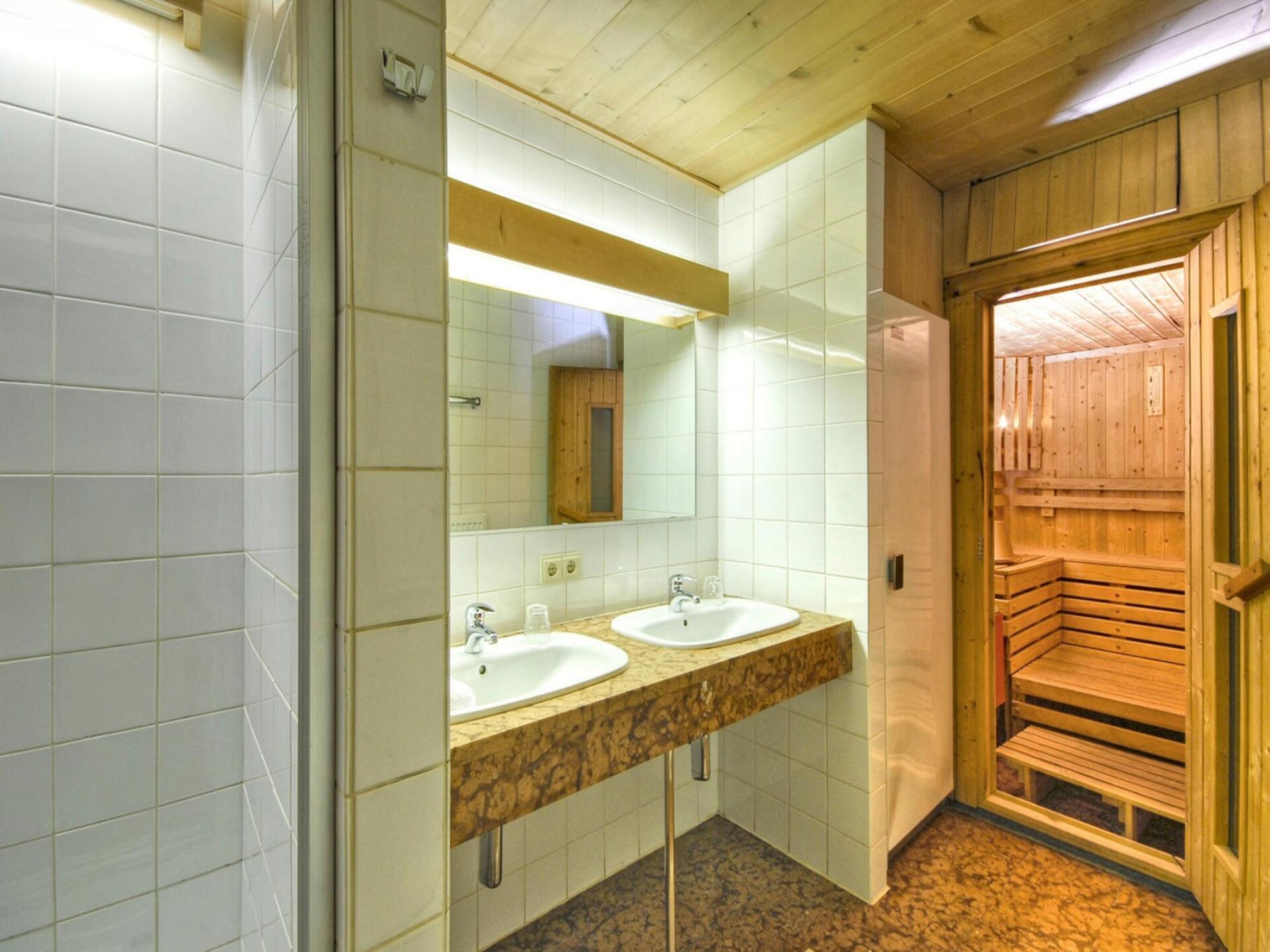 Authentiek 6-persoons appartement in Matrei, 200m van de piste - foto 30
