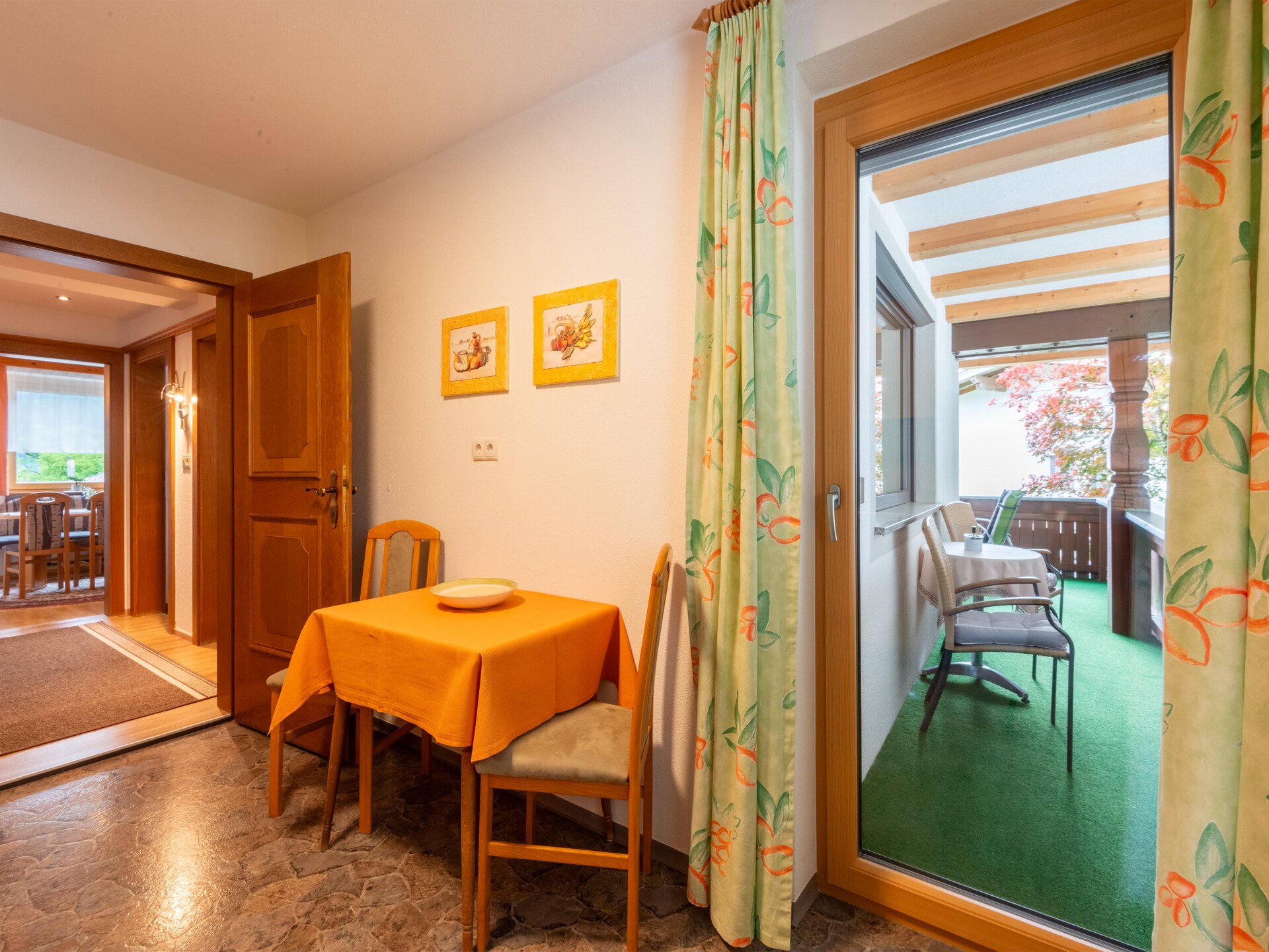 Ruim appartement met balkon en wellness aan de rand van Fügen - foto 14