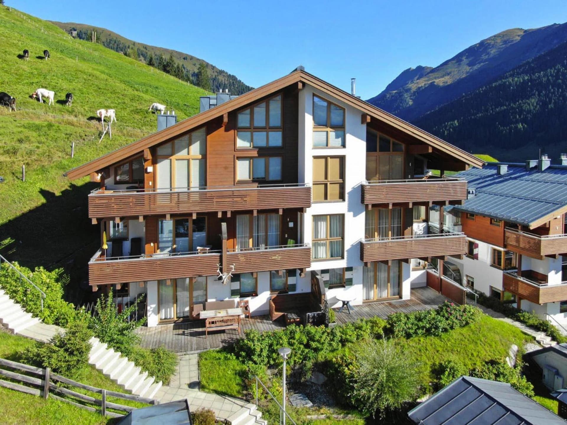 Modern appartement Edelweißanger in het bergdorpsje Königsleiten - foto 1