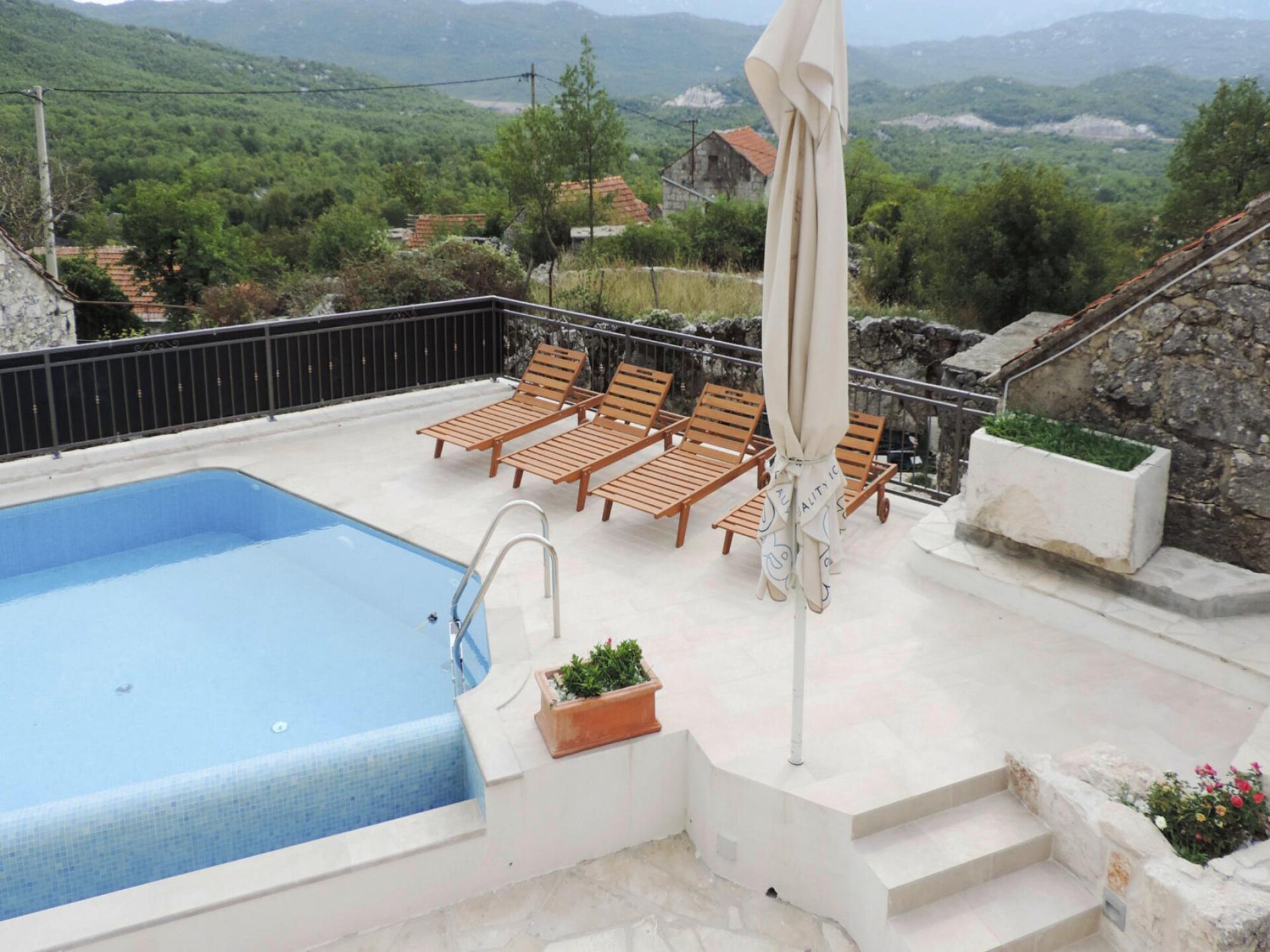 Authentiek stenen huis met privézwembad bij Makarska – Villa Mons - foto 2