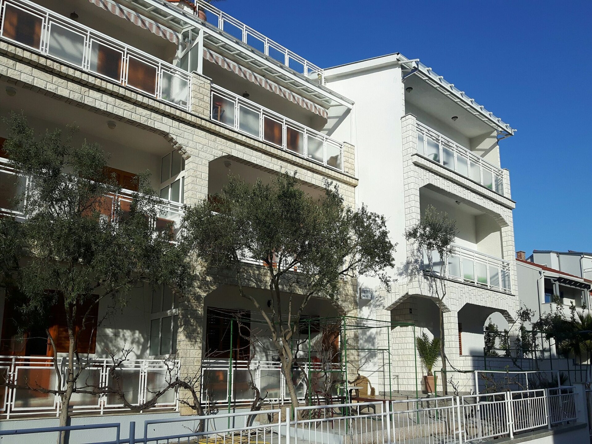 Licht appartement op 80m van zee in Biograd voor 5 personen - foto 27