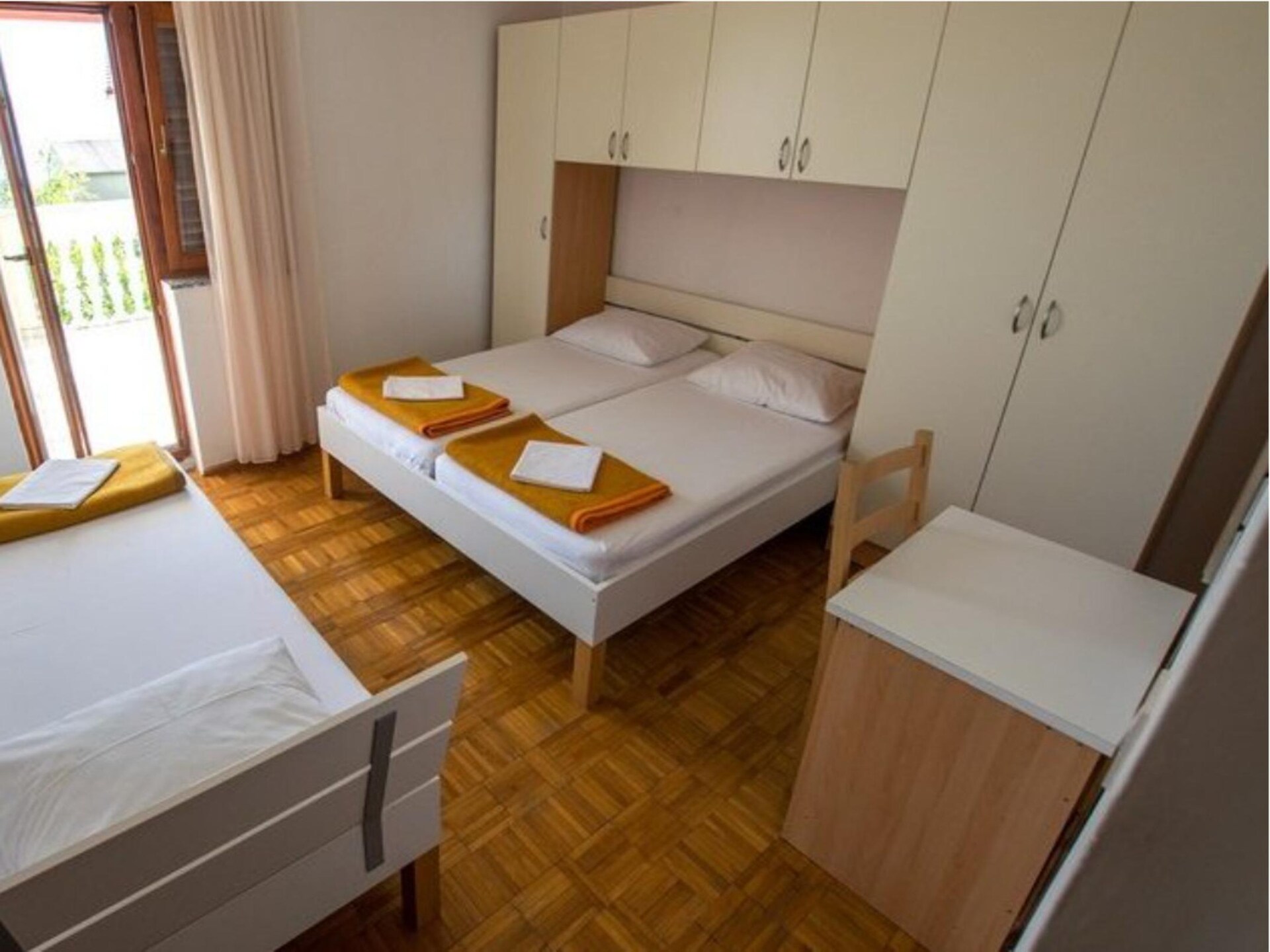 Aan zee: Comfortabel appartement in centrum Starigrad Paklenica - foto 4
