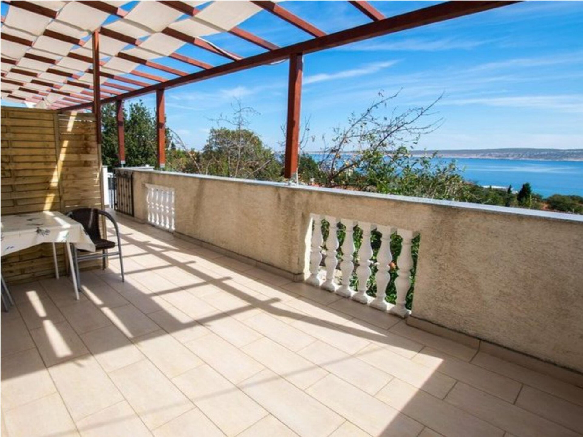 Aan zee: Comfortabel appartement in centrum Starigrad Paklenica - foto 10