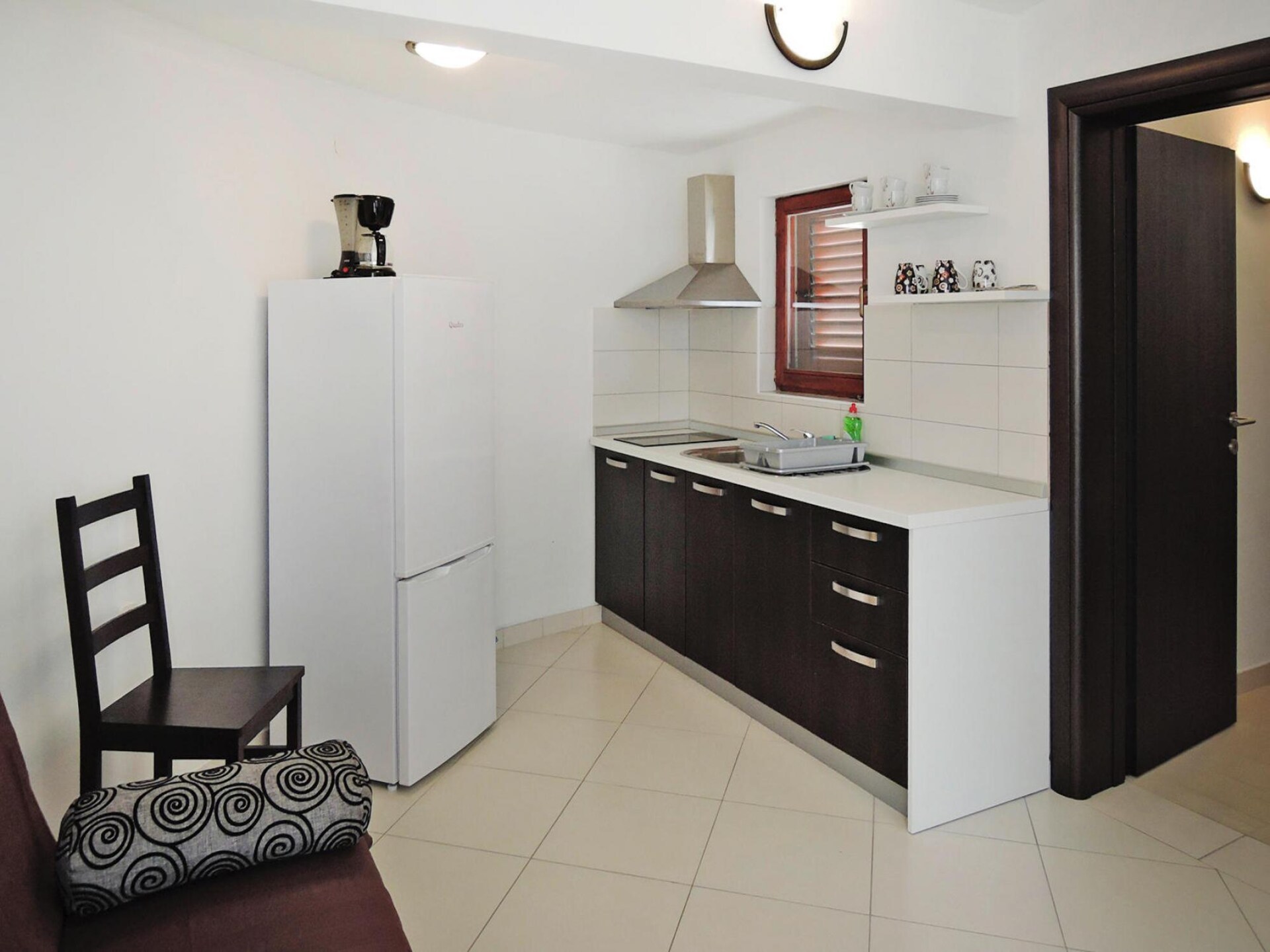 Knus appartement met zeezicht in Starigrad Paklenica, vlak bij strand en Nationaal Park - foto 4
