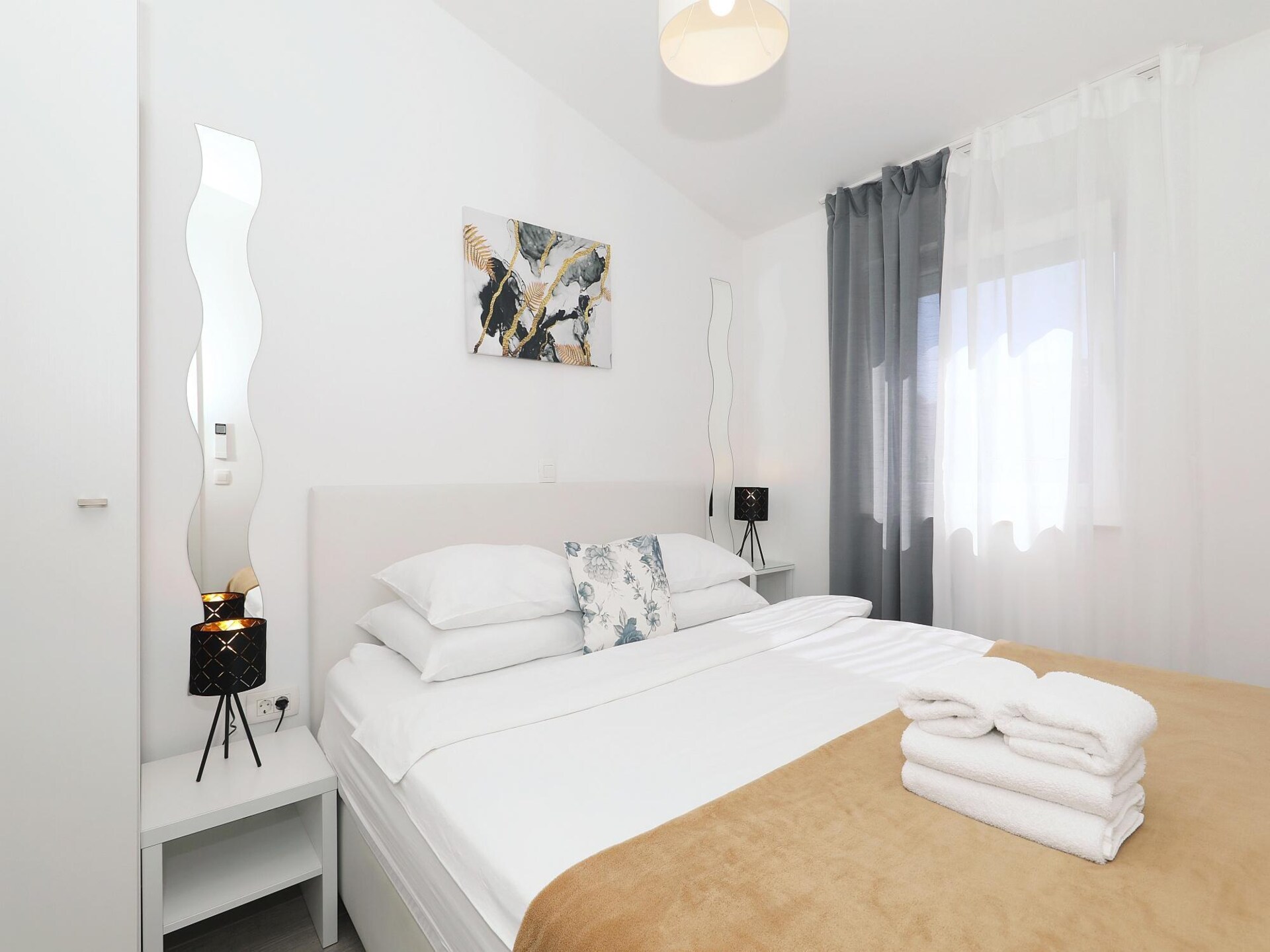 Appartement vlakbij zandstrand op Ugljan met zwembad, 30m van zee - foto 26
