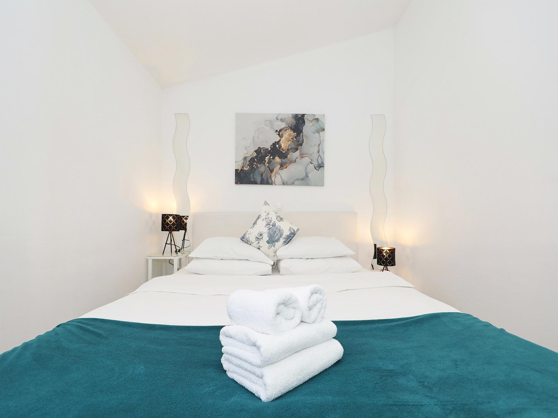 Appartement vlakbij zandstrand op Ugljan met zwembad, 30m van zee - foto 28