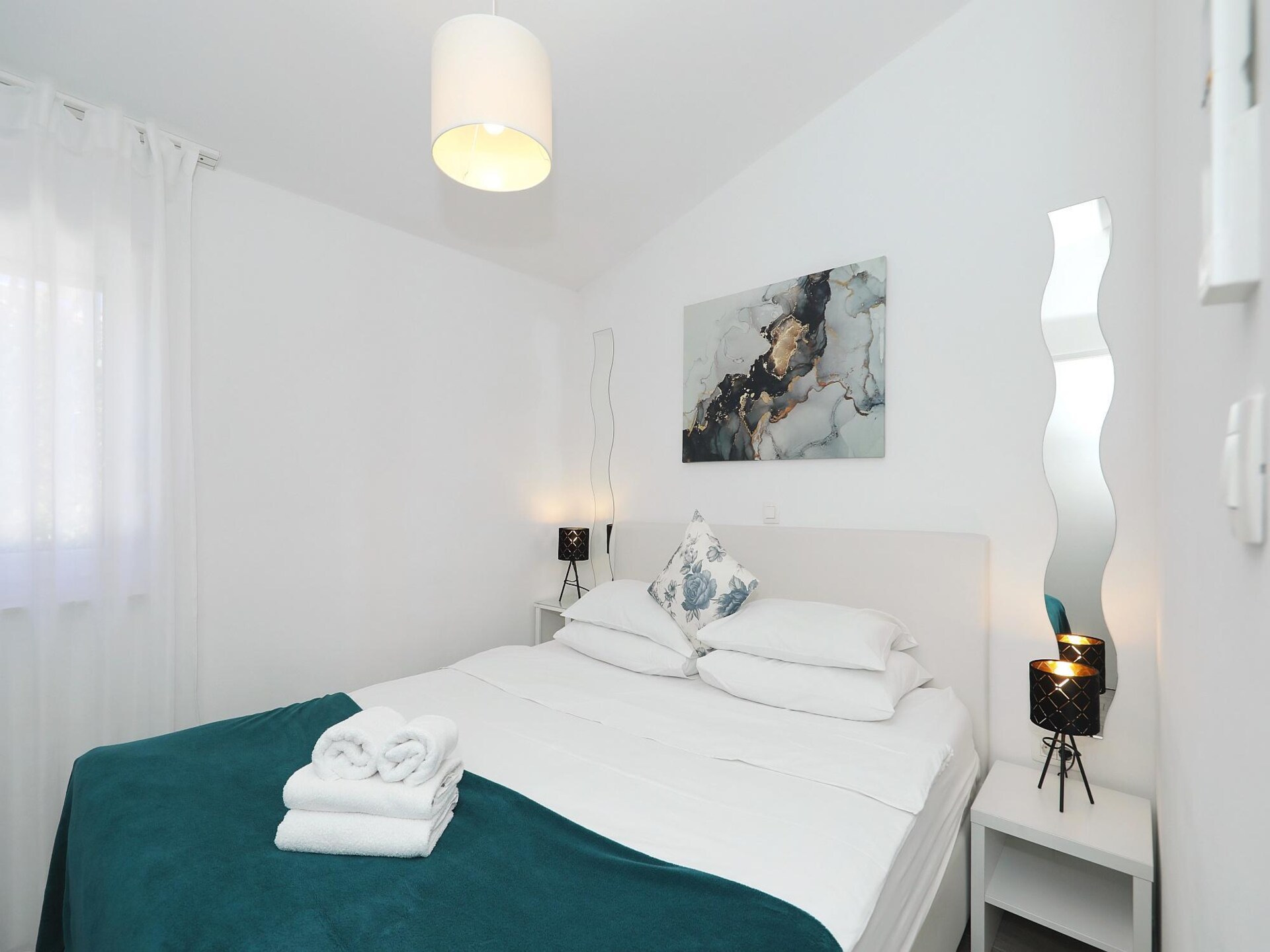 Appartement vlakbij zandstrand op Ugljan met zwembad, 30m van zee - foto 29