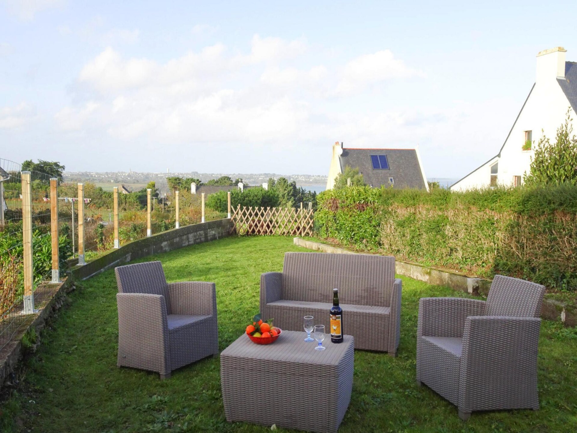 Gerenoveerd vissershuisje met tuin en zeezicht in Paimpol - foto 2
