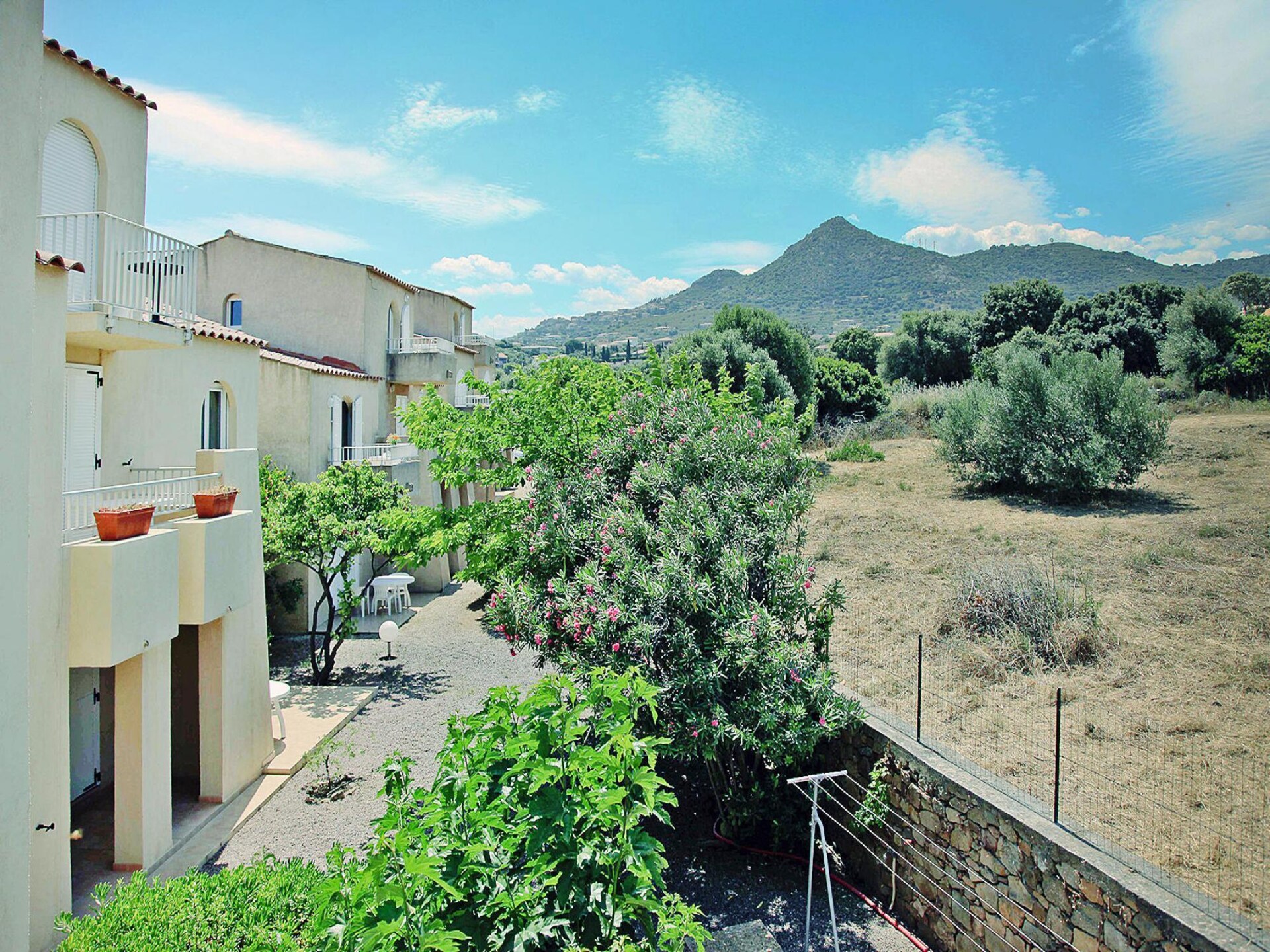 Romantische studio op 300m van strand in Île-Rousse - foto 17
