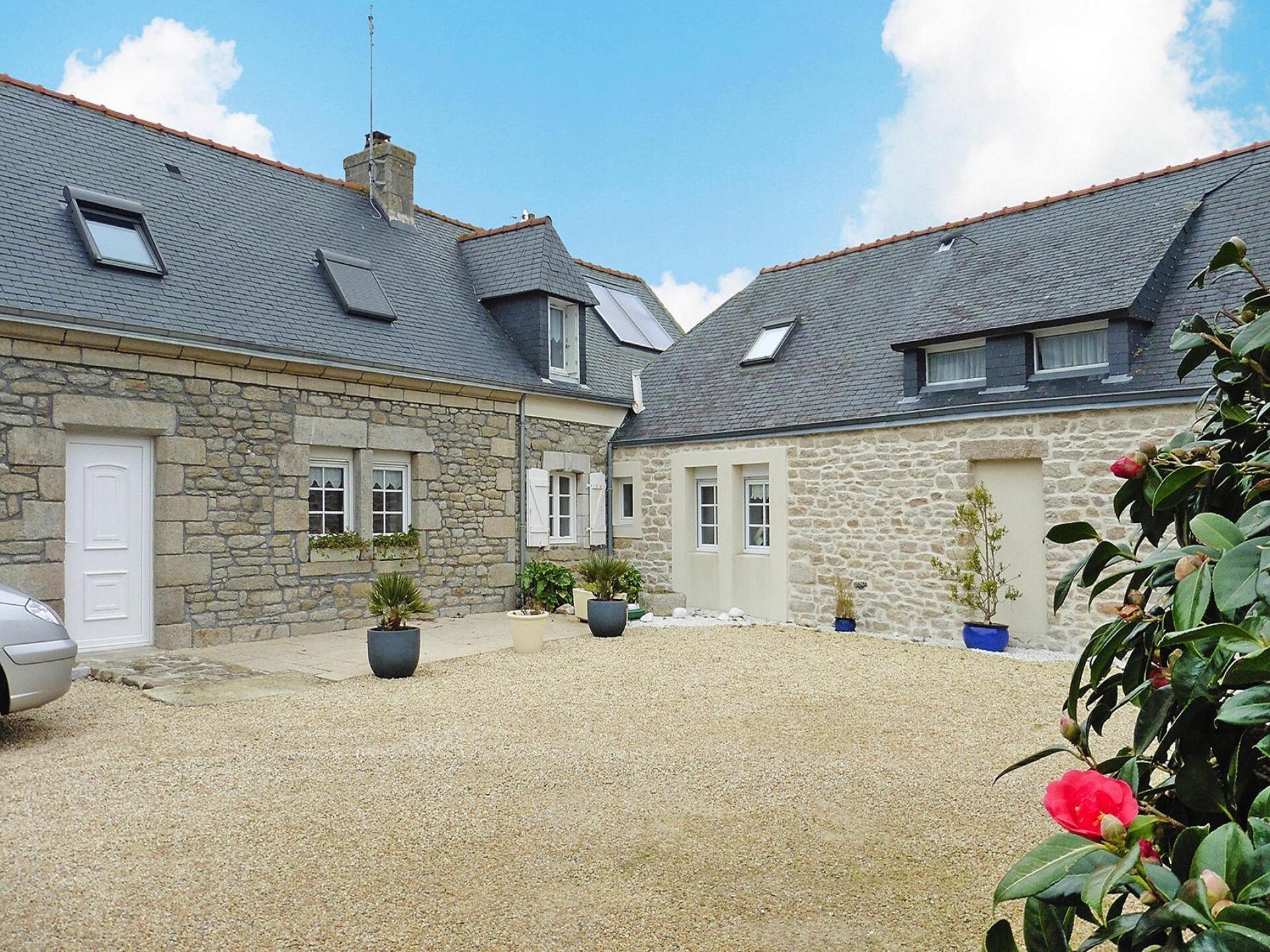 Authentiek stenen huis op 200 meter van strand in Lesconil - foto 10