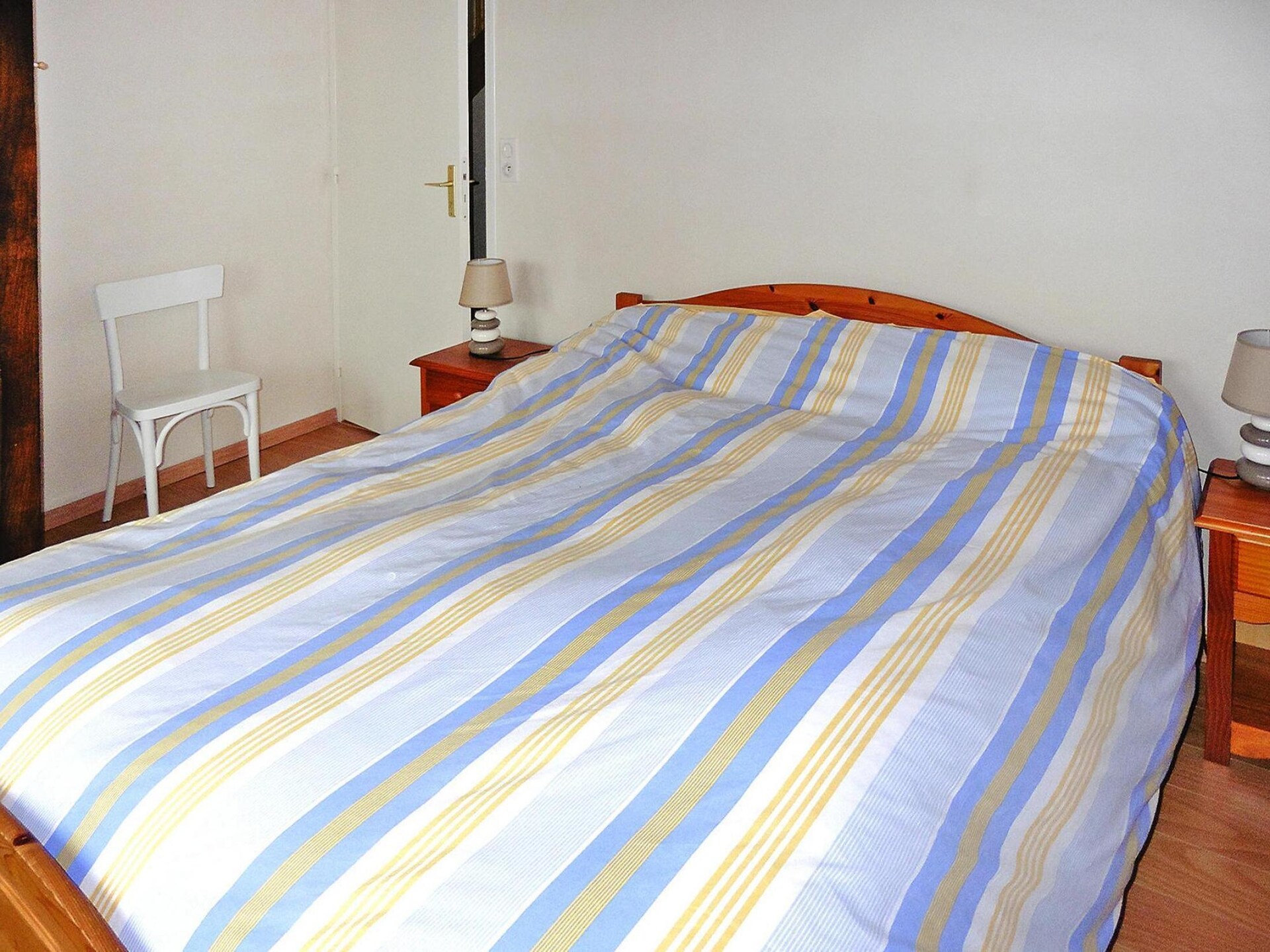 Authentiek stenen huis op 200 meter van strand in Lesconil - foto 6